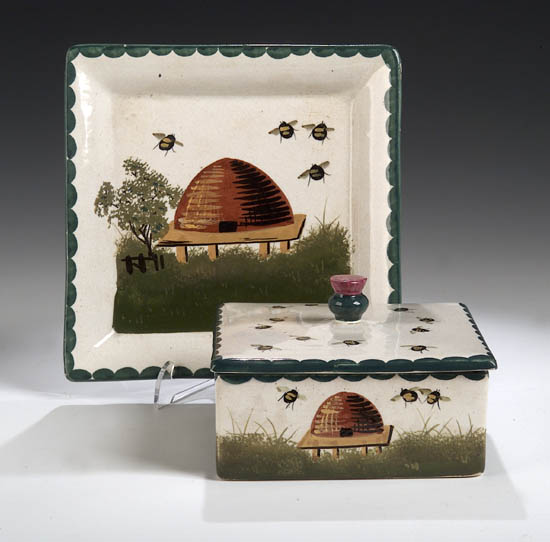 A Wemyss honey comb box, cover and stand