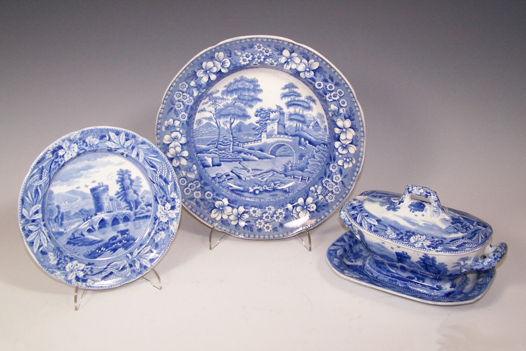 A harlequin Spode part dinner service,