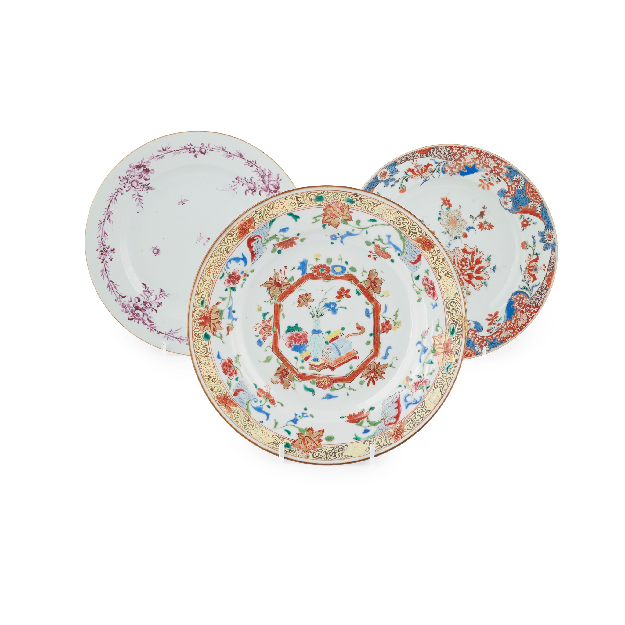 GROUP OF THREE EXPORT PLATES