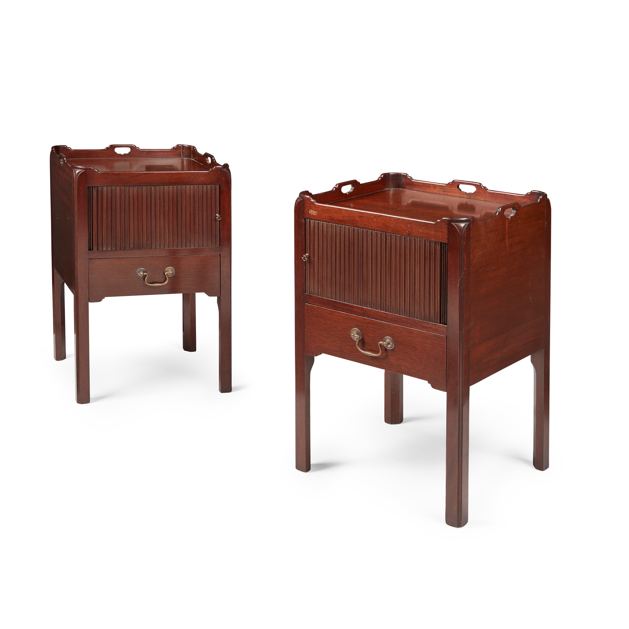 PAIR OF GEORGIAN STYLE TRAY-TOP MAHOGANY BEDSIDE COMMODES