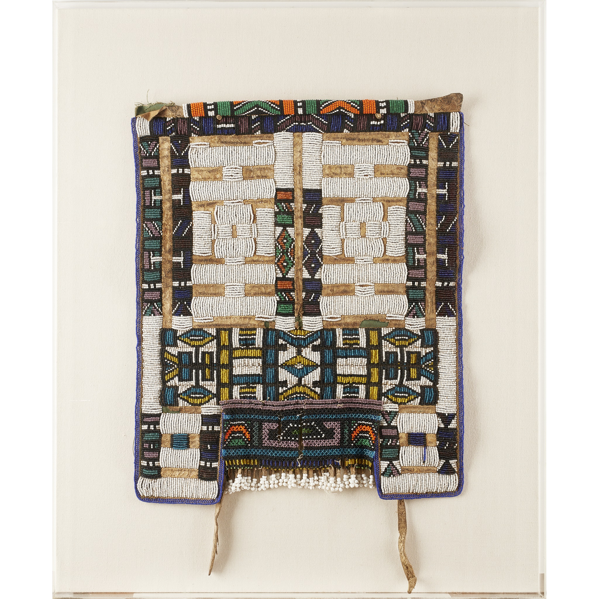 NDEBELE APRON, MAPOTO