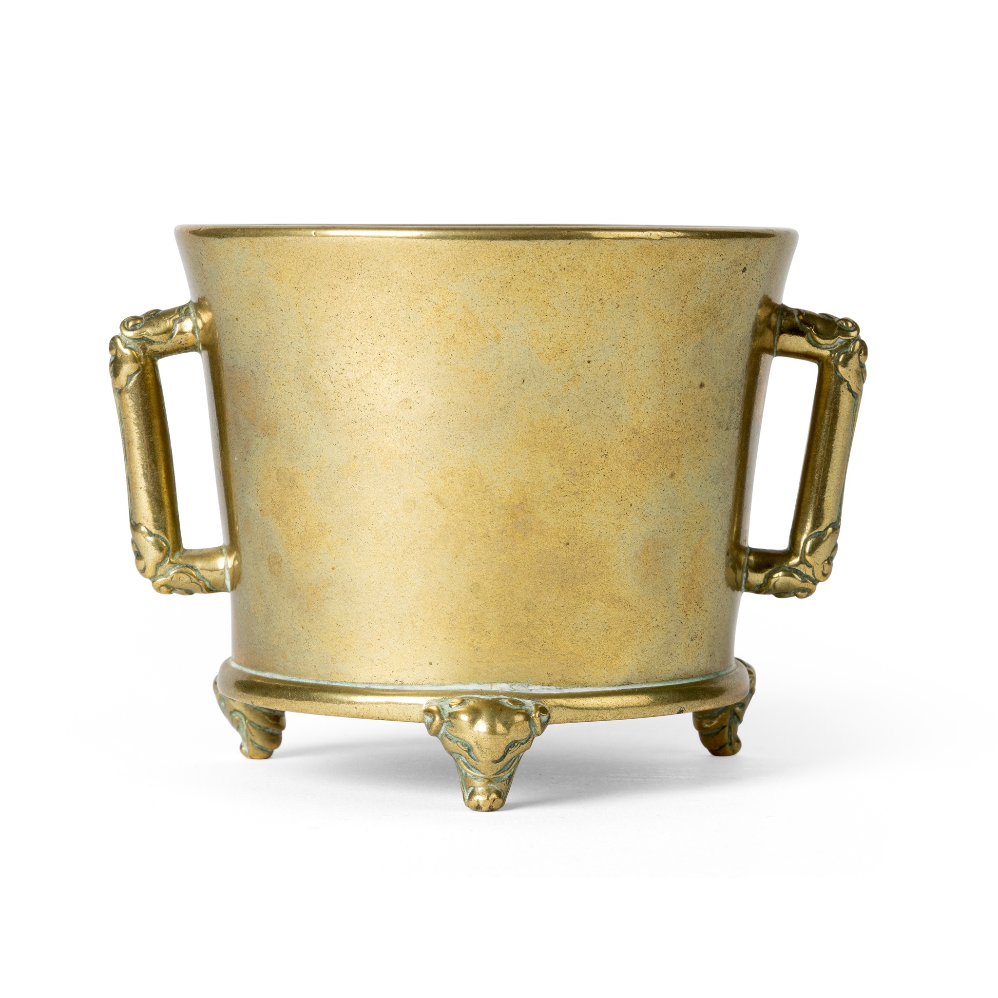 BRONZE TRIPOD CENSER WITH SCROLL HANDLES AND ELEPHANT-HEAD FEET