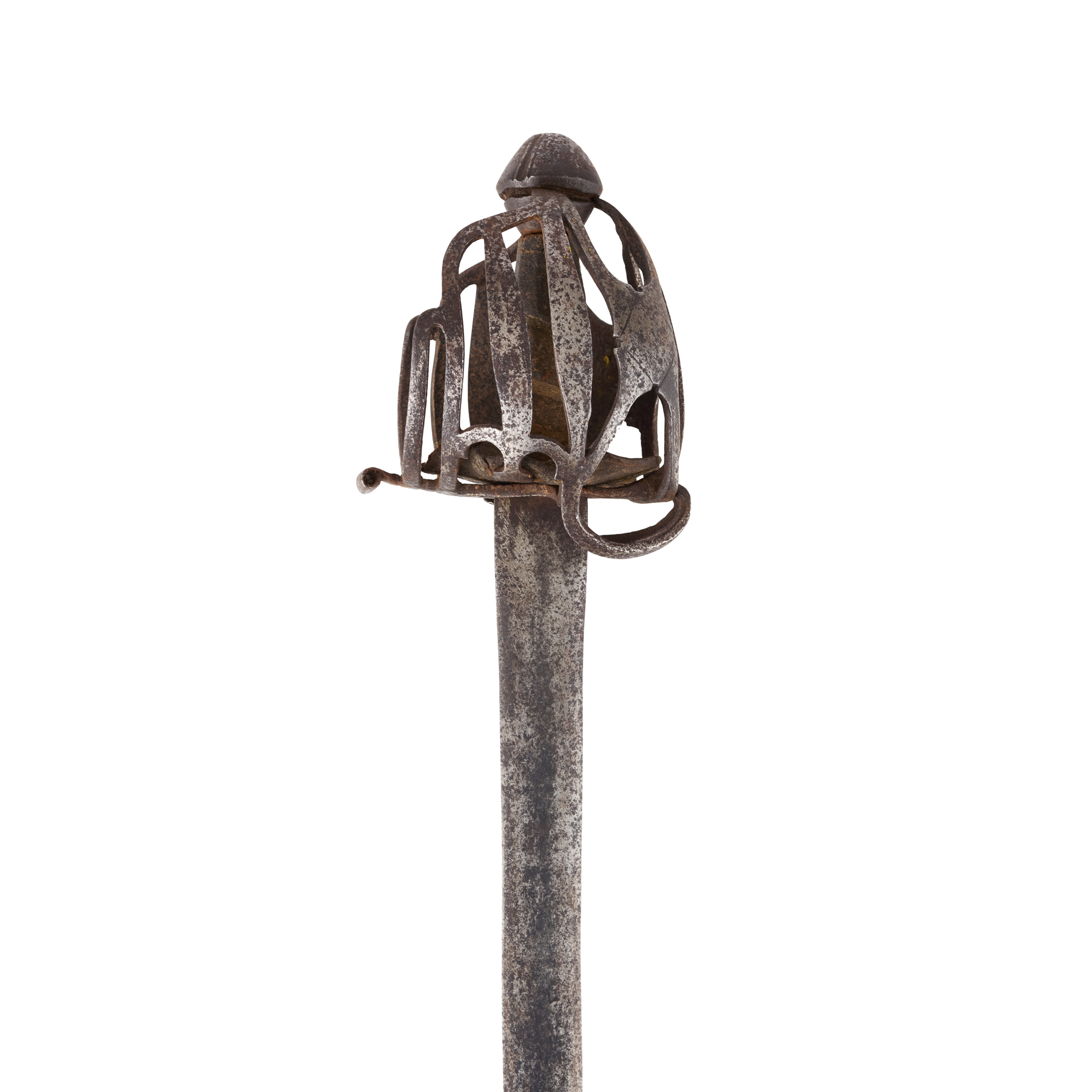 A LATE 17TH / EARLY 18TH CENTURY SCOTTISH BASKET HILTED BROAD SWORD