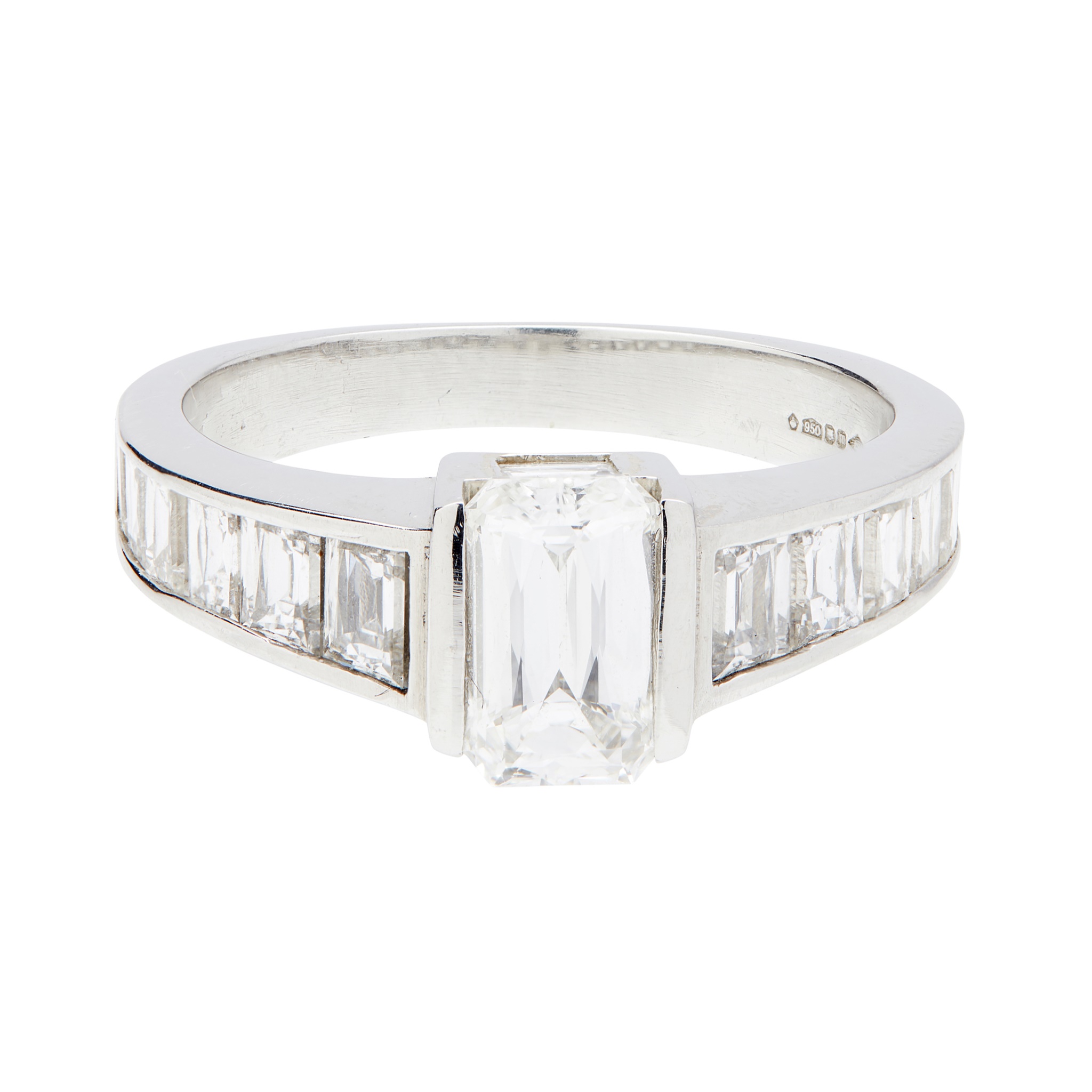 A single stone diamond ring