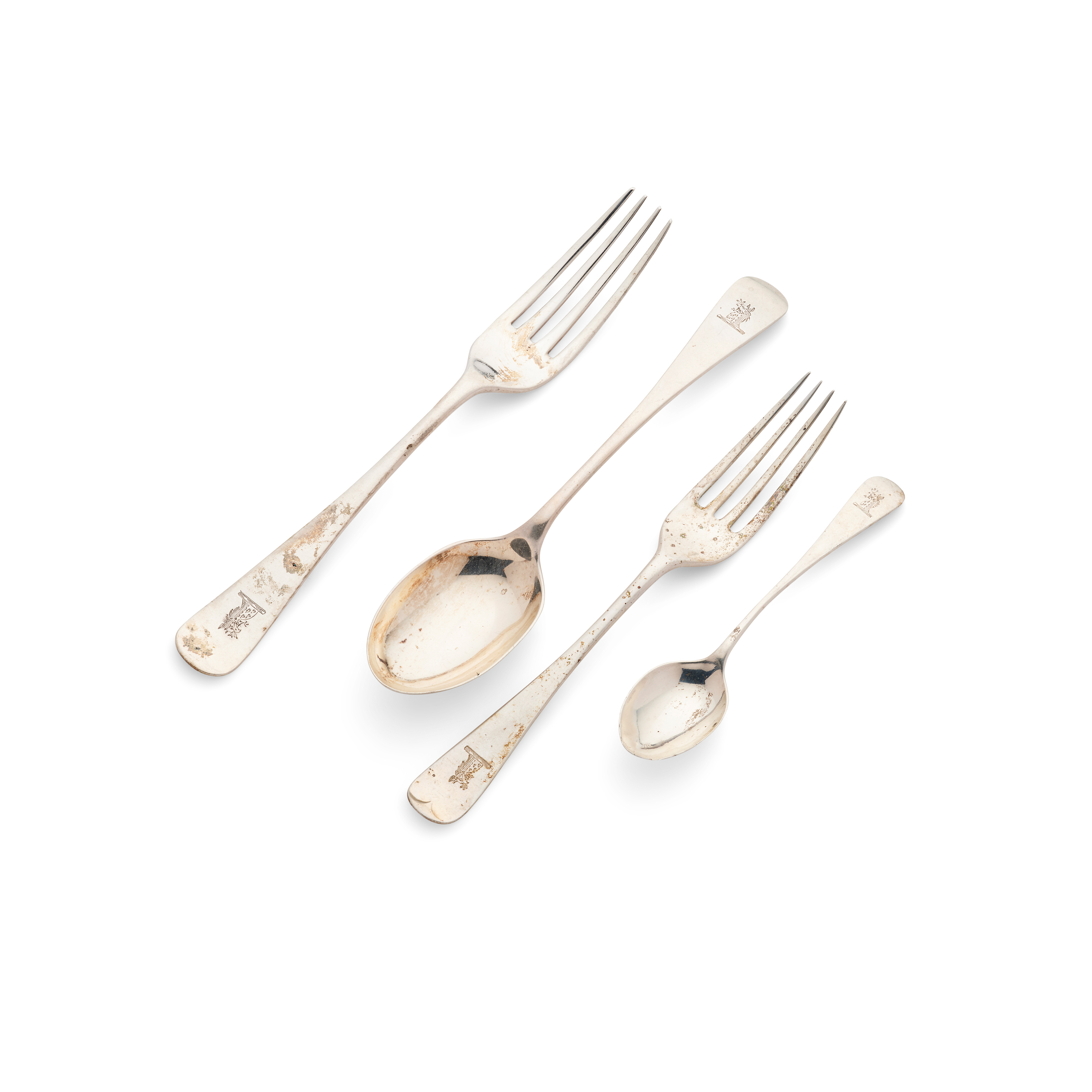 A 1930s OLD ENGLISH PATTERN CANTEEN