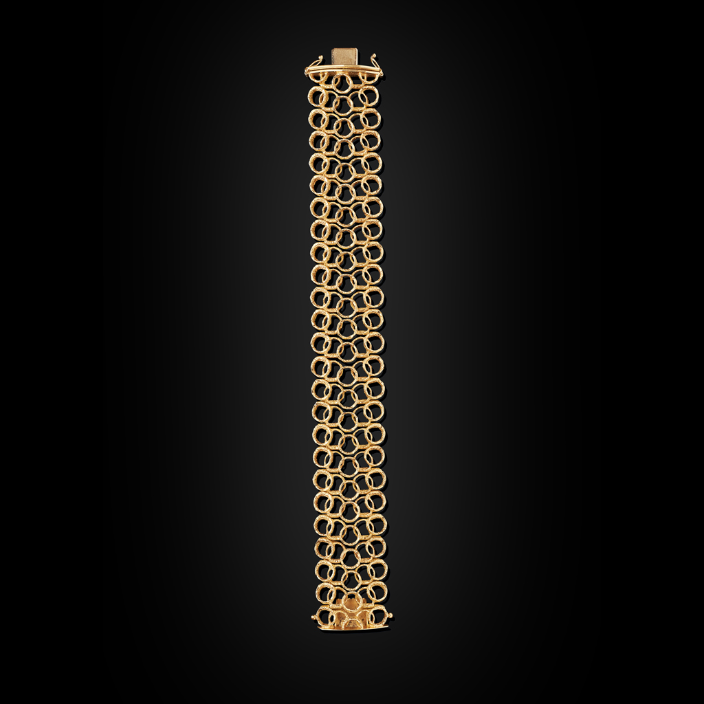 A contemporary gold bracelet