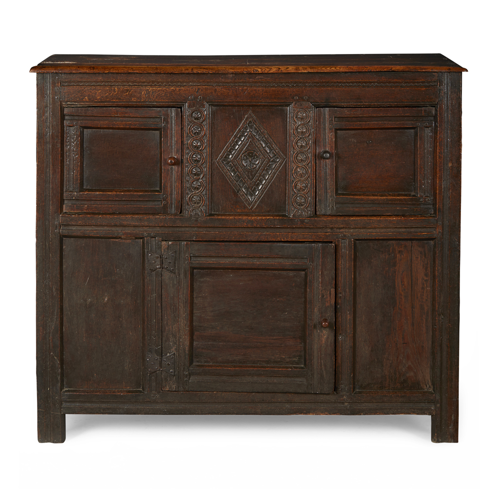 OAK LIVERY CUPBOARD