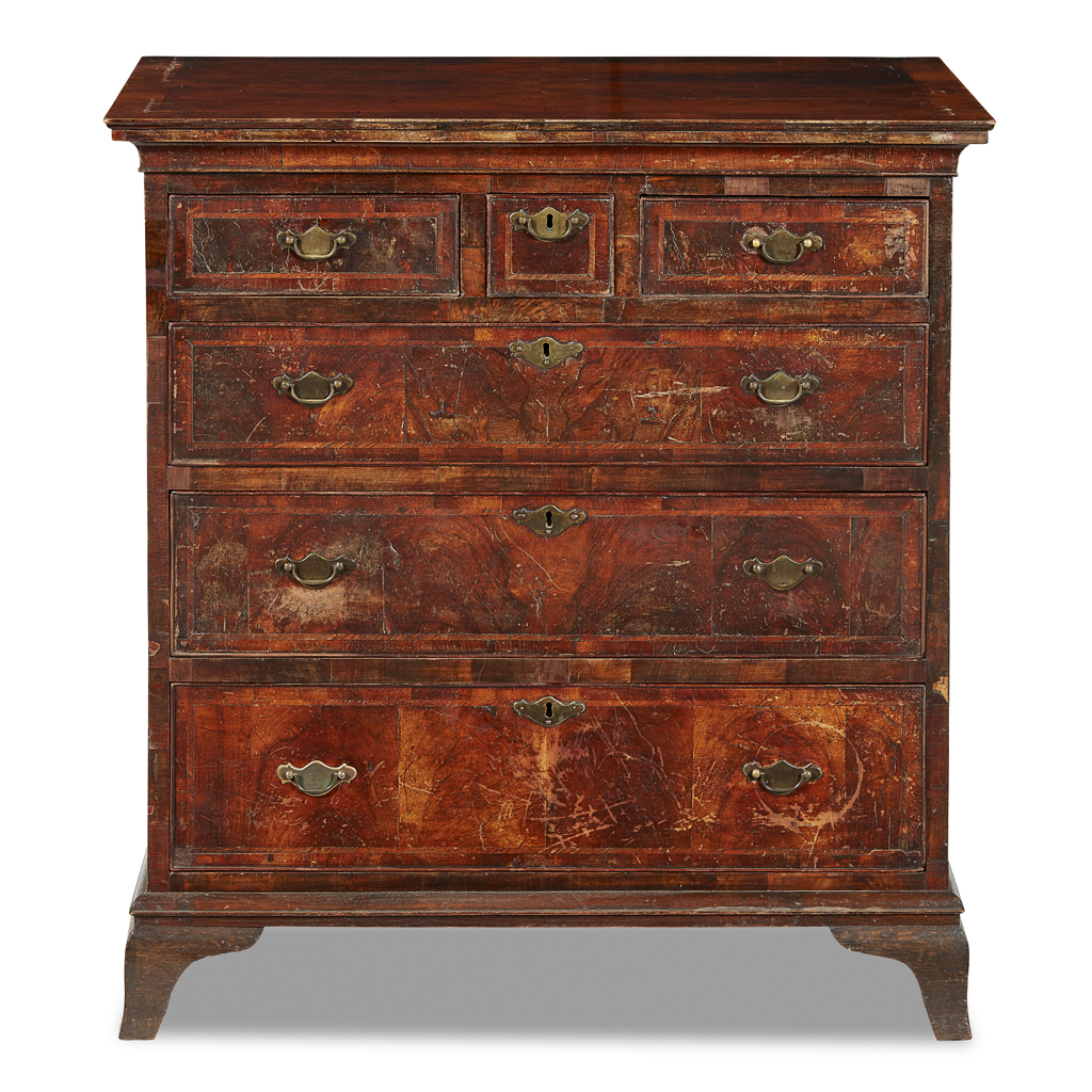 GEORGE I WALNUT CHEST OF DRAWERS