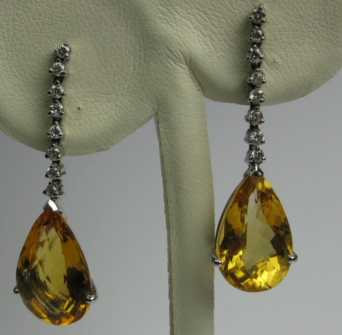 A contemporary citrine and diamond set suite