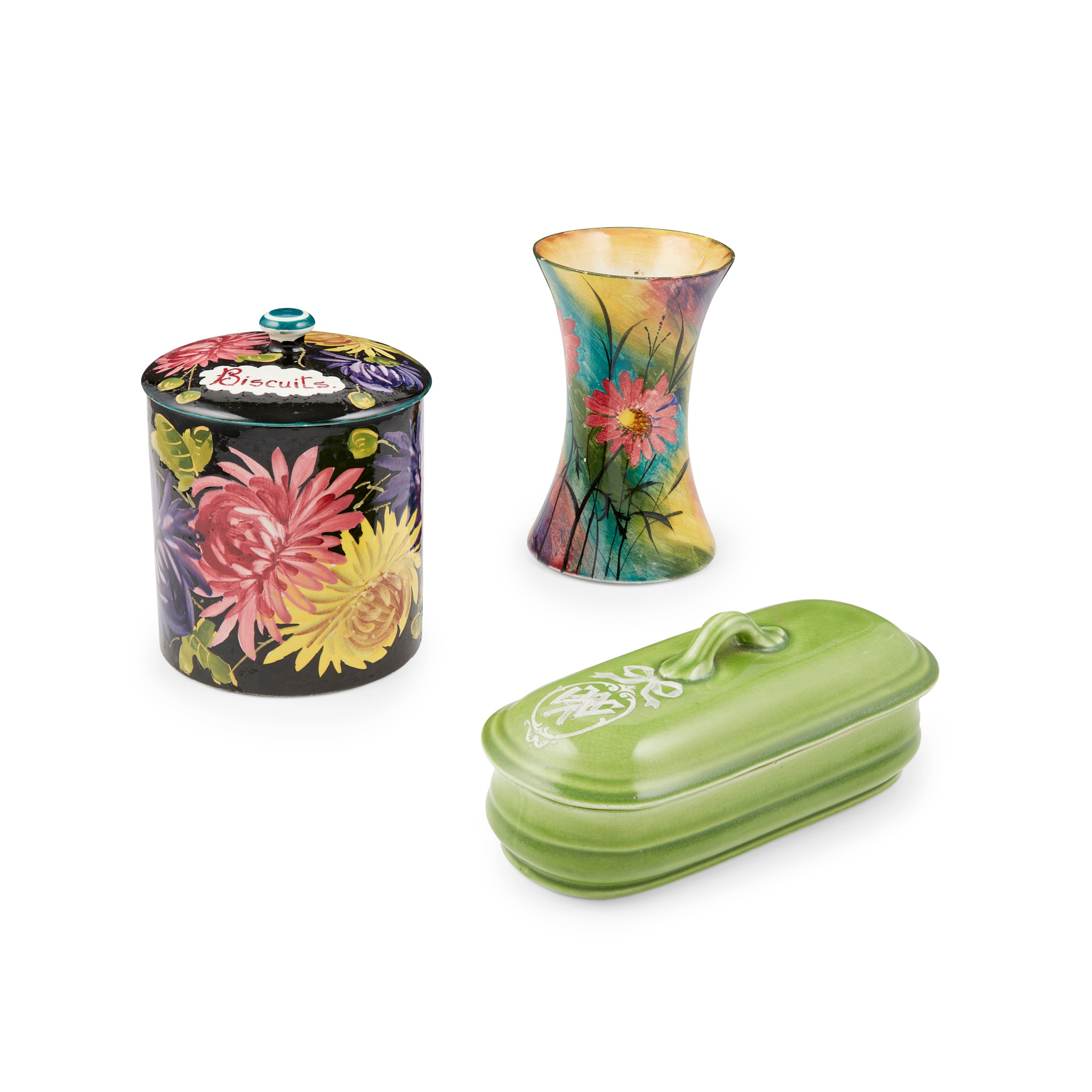 THREE PIECES OF WEMYSS WARE POTTERY