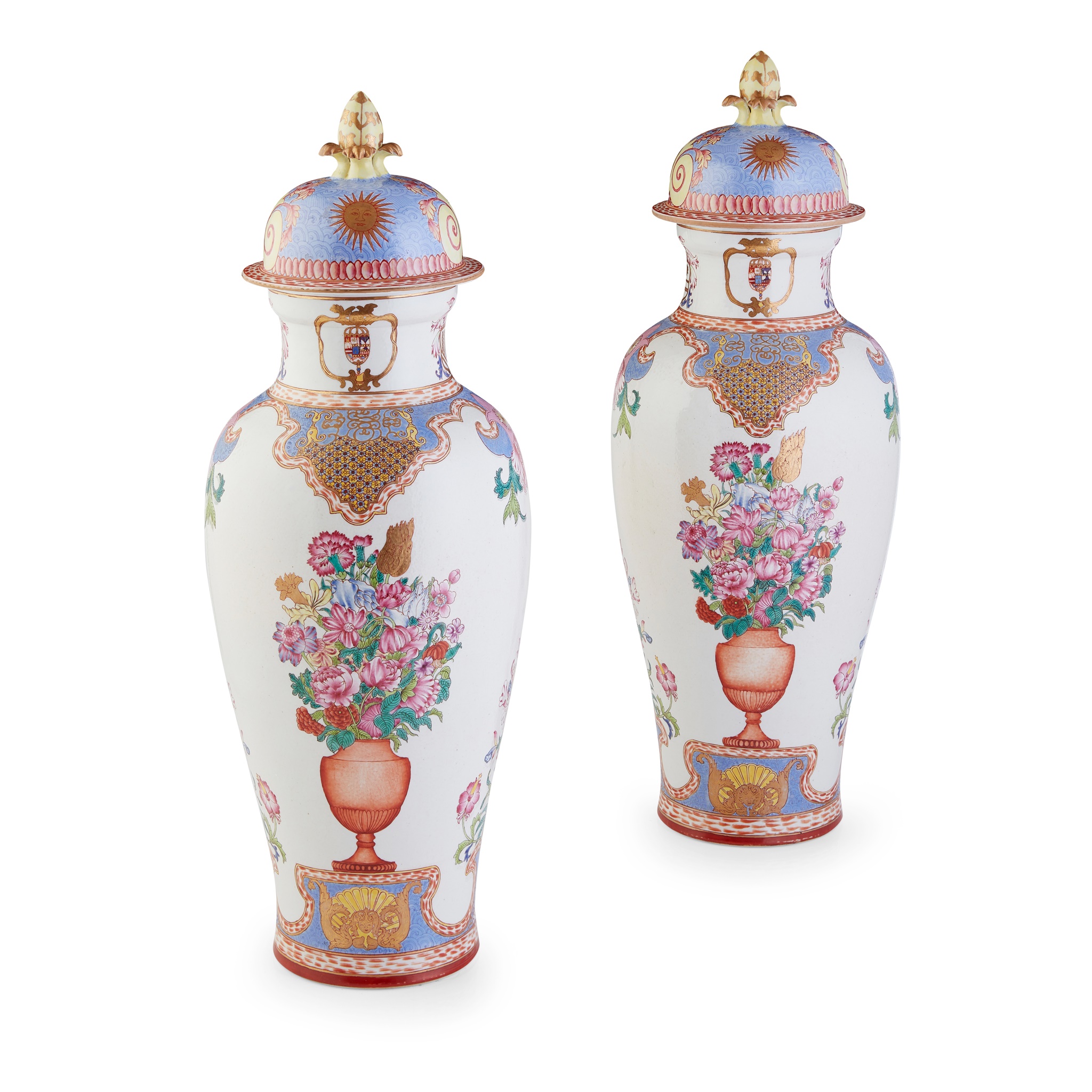 GOOD PAIR OF SAMSON 'COMPAGNIE DES INDES' FAMILLE ROSE ARMORIAL VASES AND COVERS
