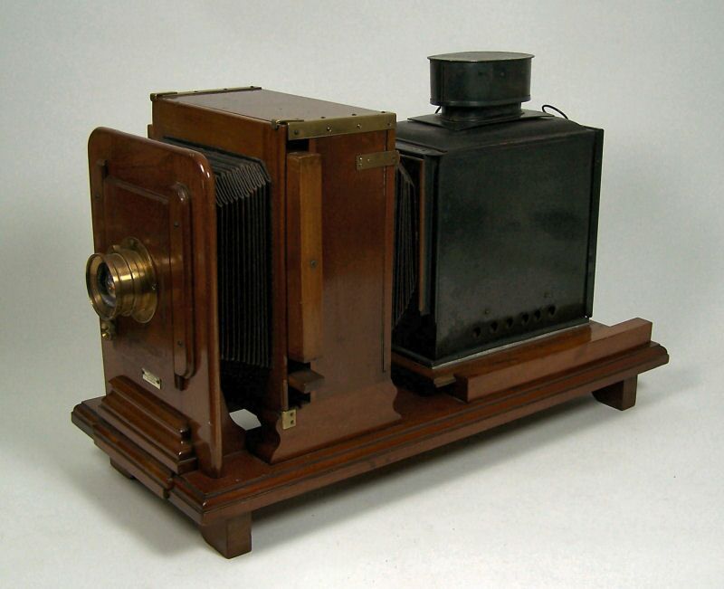 A large brass and mahogany magic lantern camera Robert Ballantine, Glasgow