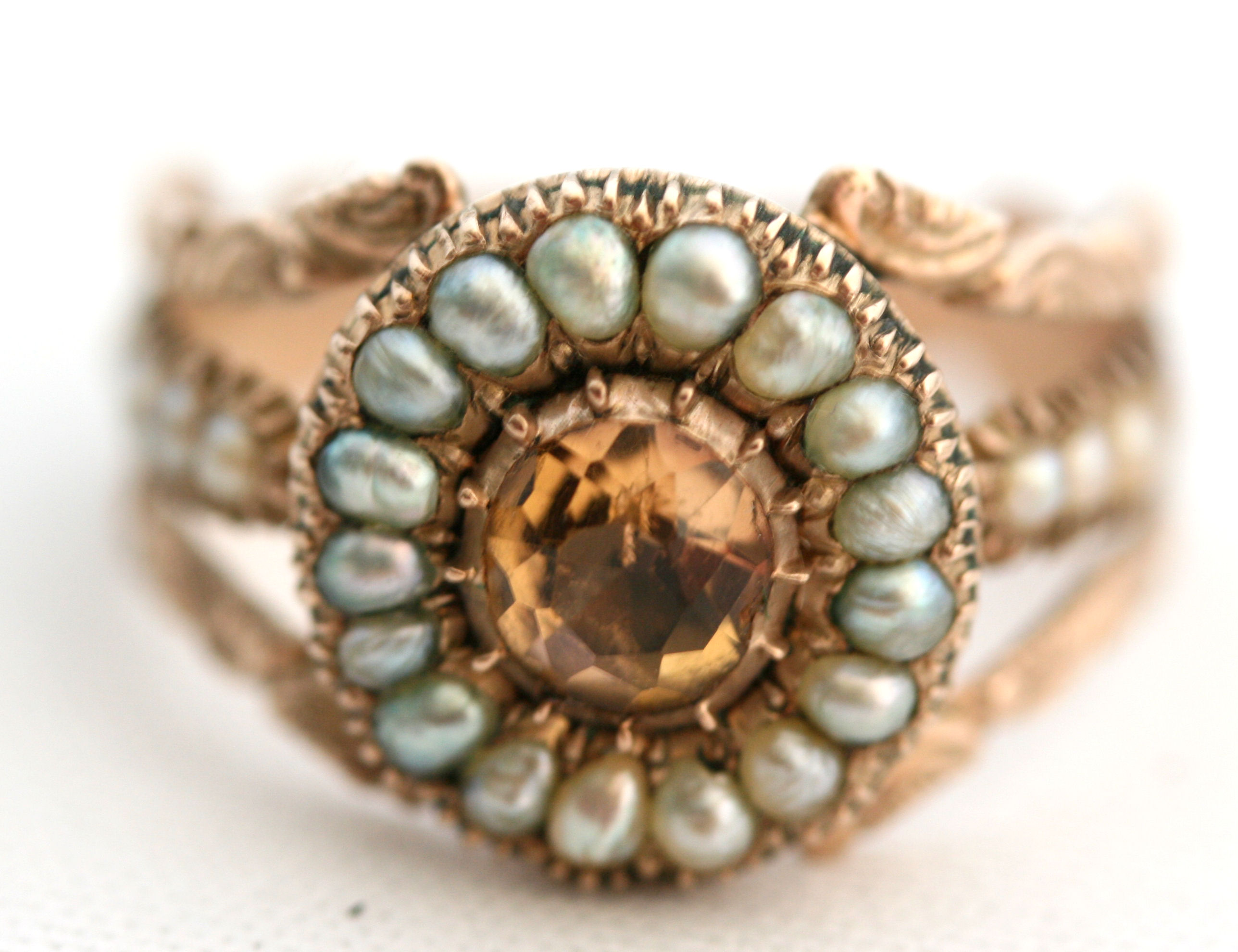 An early Victorian pearl ring