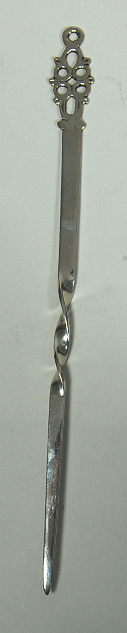 Aberdeen - a scarce Scottish provincial hair pin