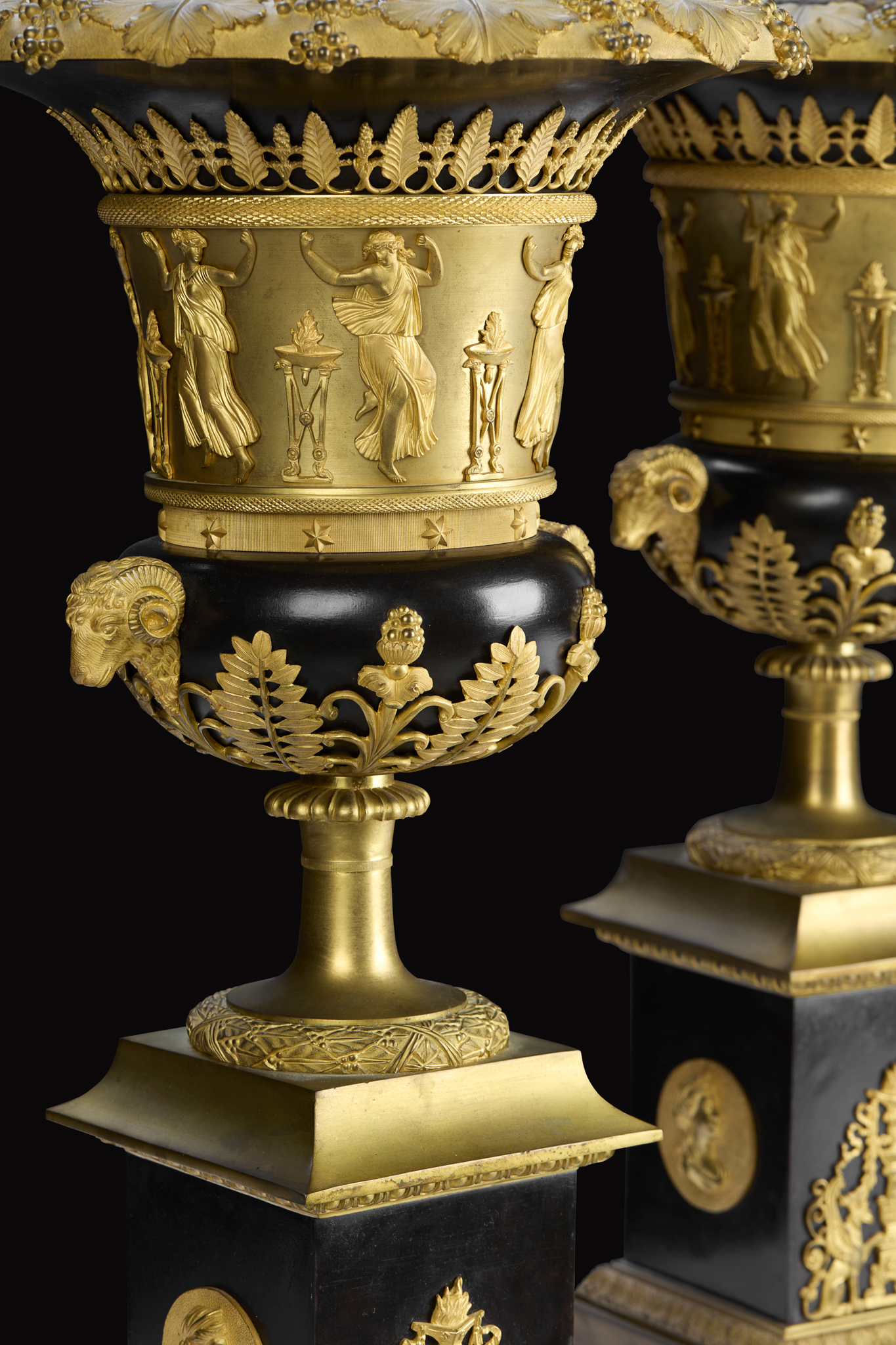 A PAIR OF LARGE FRENCH EMPIRE STYLE GILT AND PATINATED BRONZE BRÛLE-PARFUMS, IN THE MANNER OF PIERRE-PHILIPPE THOMIRE