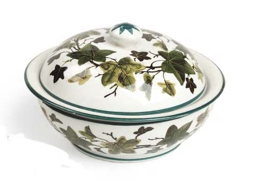 A Wemyss soap dish, liner and cover,