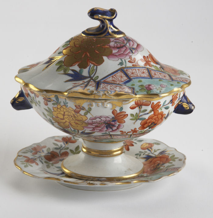 A mid 19th century English Ironstone sauce tureen, cover and stand