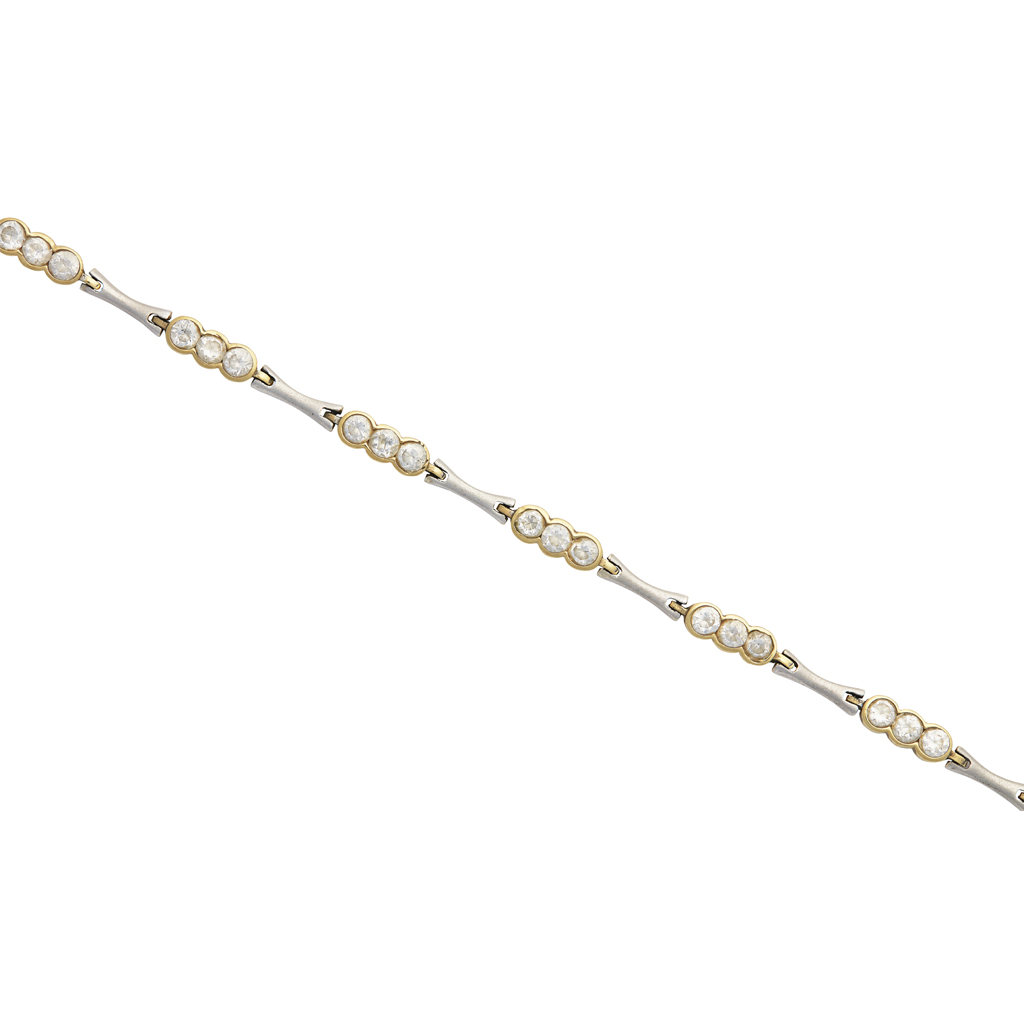 A modern 9ct gold and diamond set necklace
