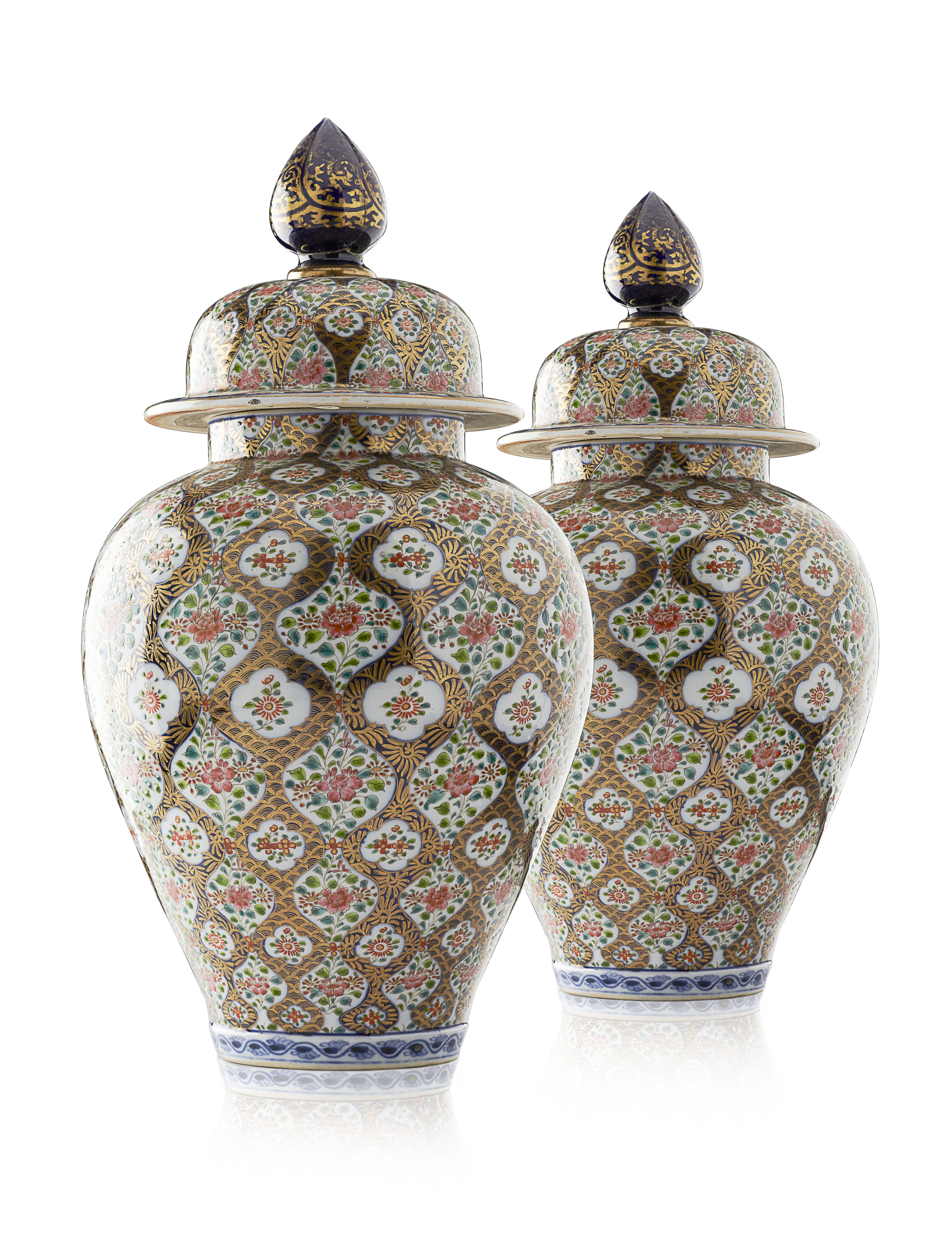 PAIR OF CHINESE EXPORT JARS AND COVERS FOR THE PERSIAN MARKET