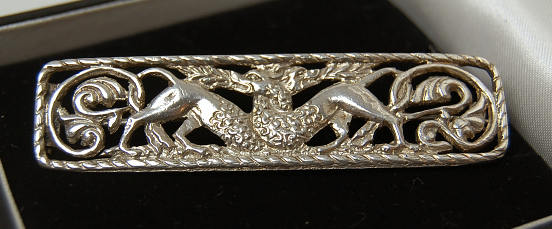 Iona - a Scottish provincial bar brooch