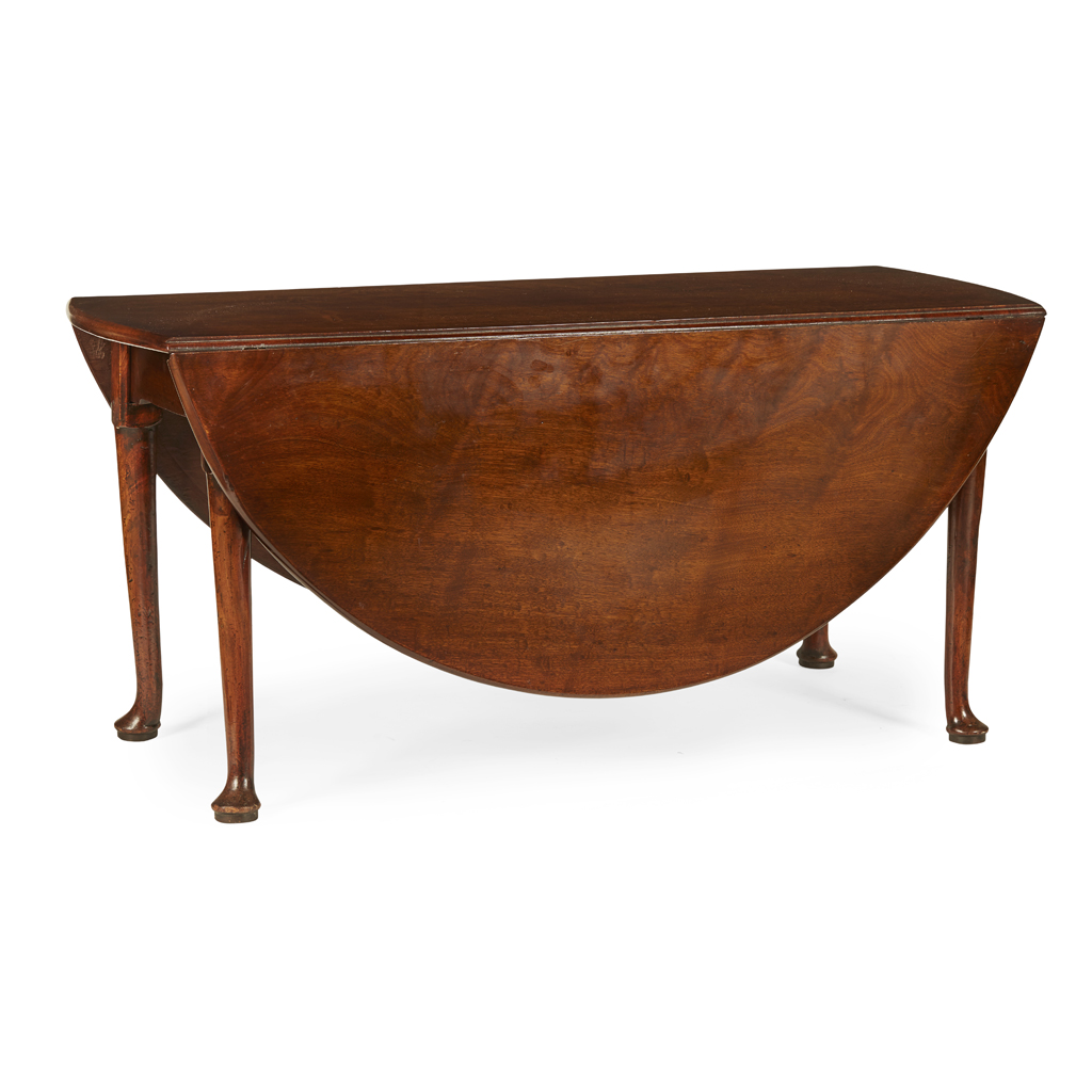 GEORGE II MAHOGANY DROPLEAF TABLE