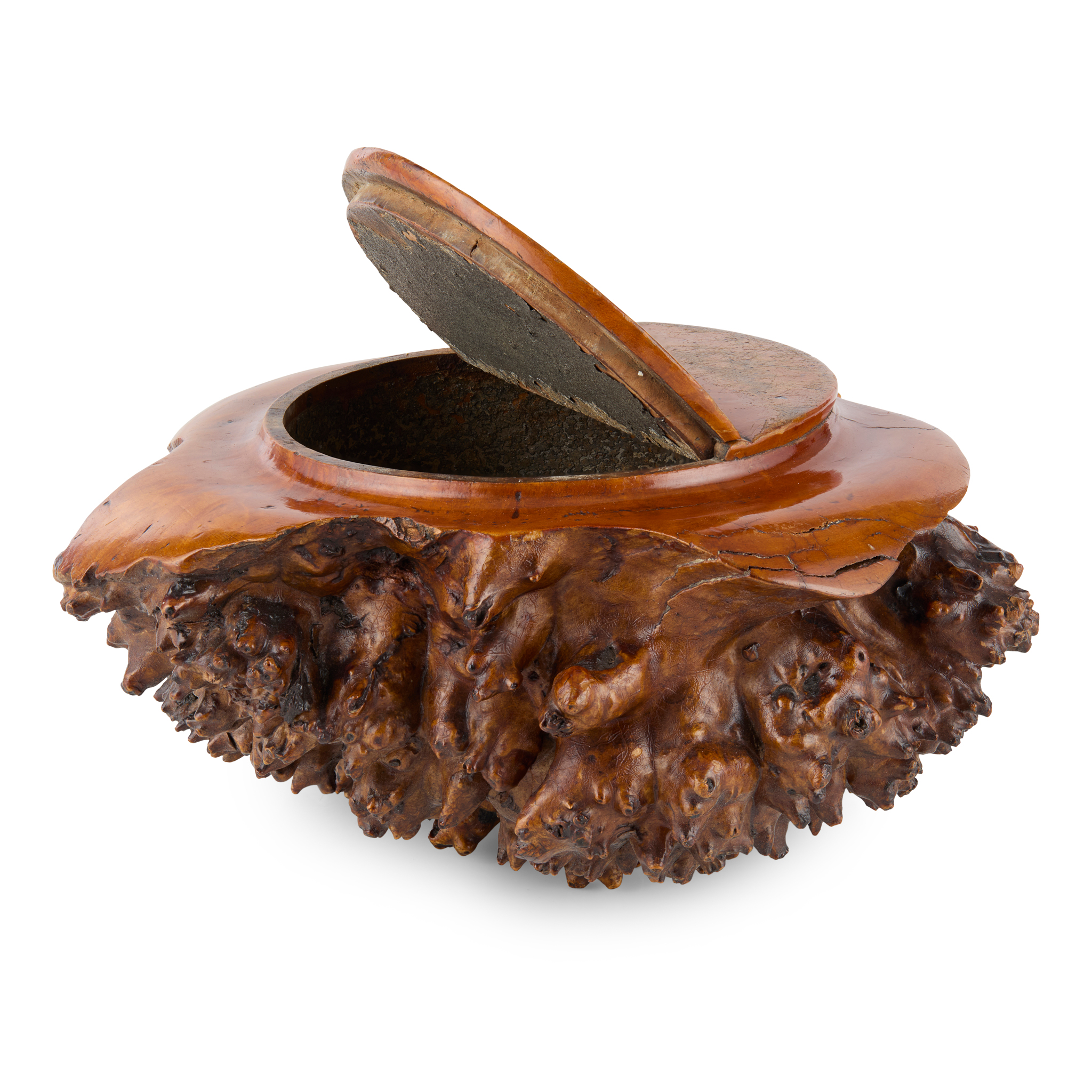 A SCOTTISH BURR ROOTWOOD SNUFF BOX