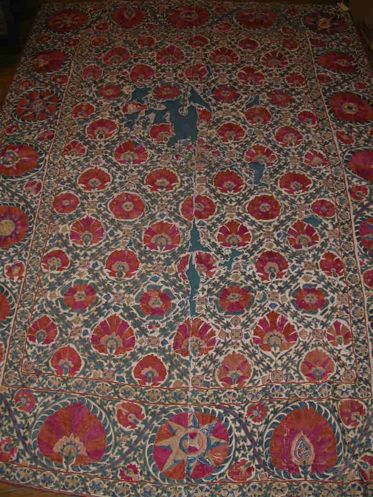 An Uzbekistan susani,