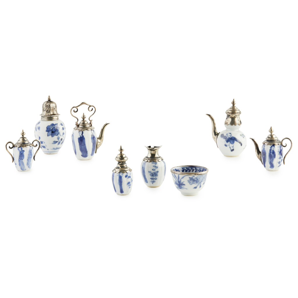 EIGHT-PIECE SILVER MOUNTED BLUE AND WHITE DOLL'S HOUSE GARNITURE