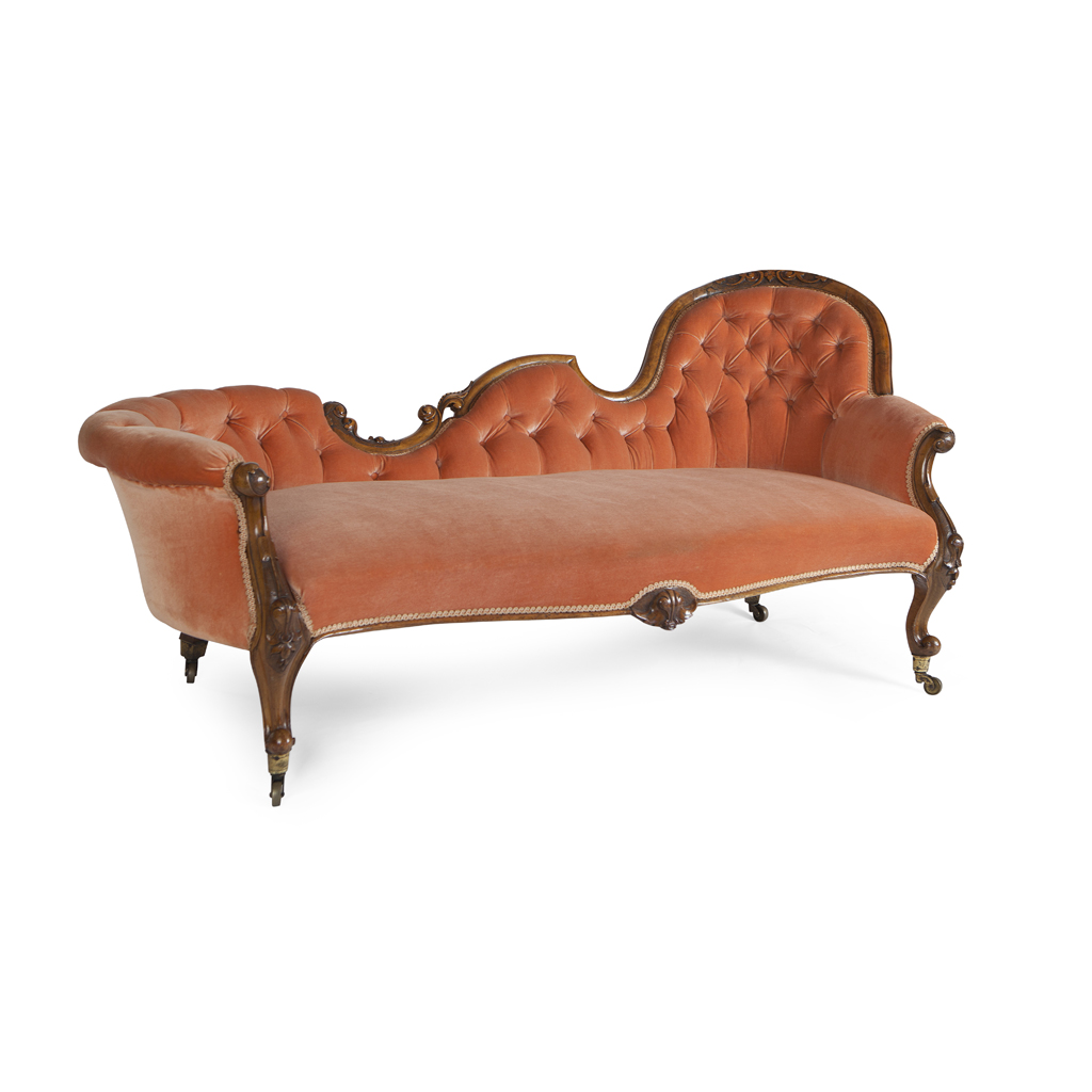A VICTORIAN WALNUT UPHOLSTERED CHAISE LONGUE