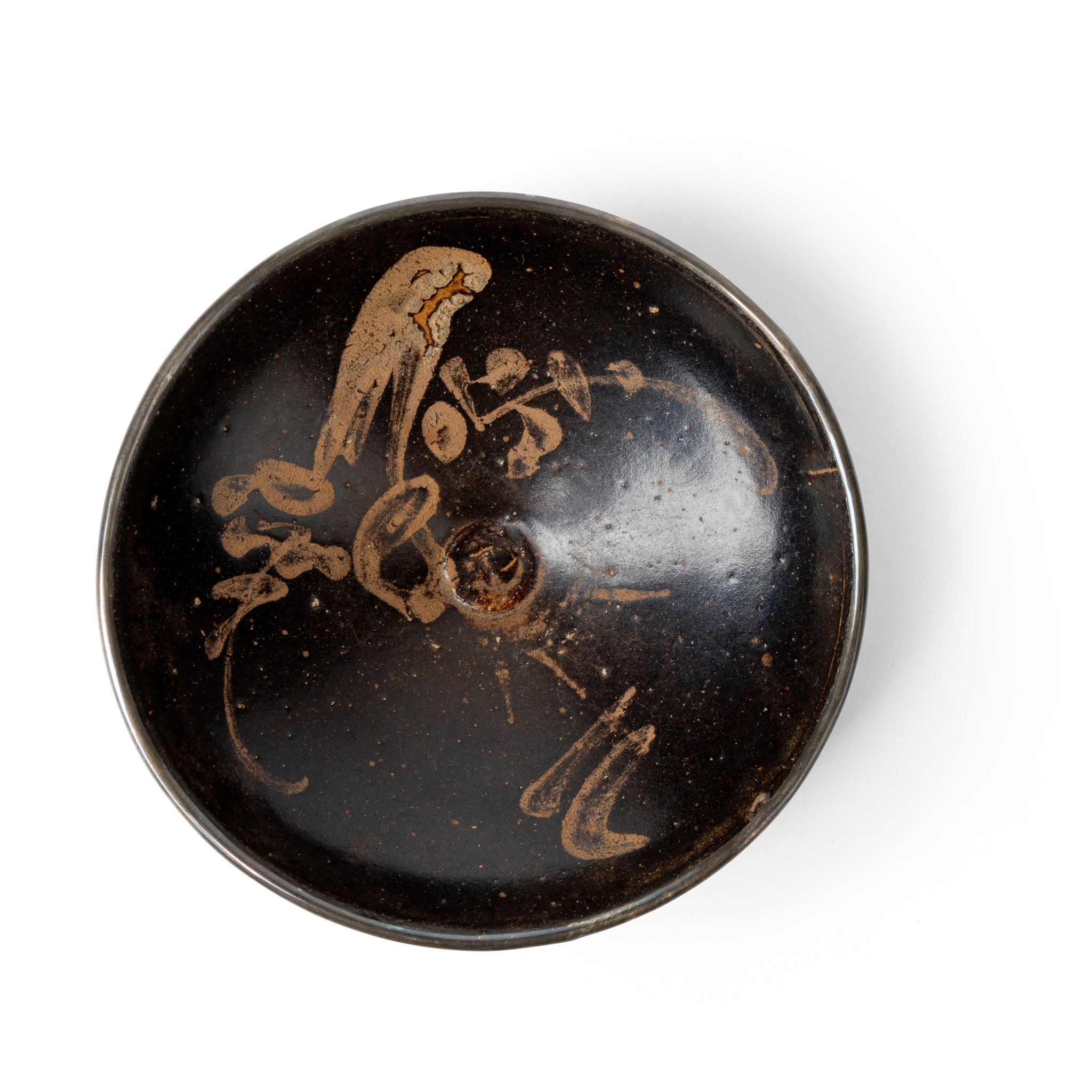 CHINESE PAINTED JIZHOU 'BLOSSOMING PLUM AND CRESCENT MOON' TEA BOWL