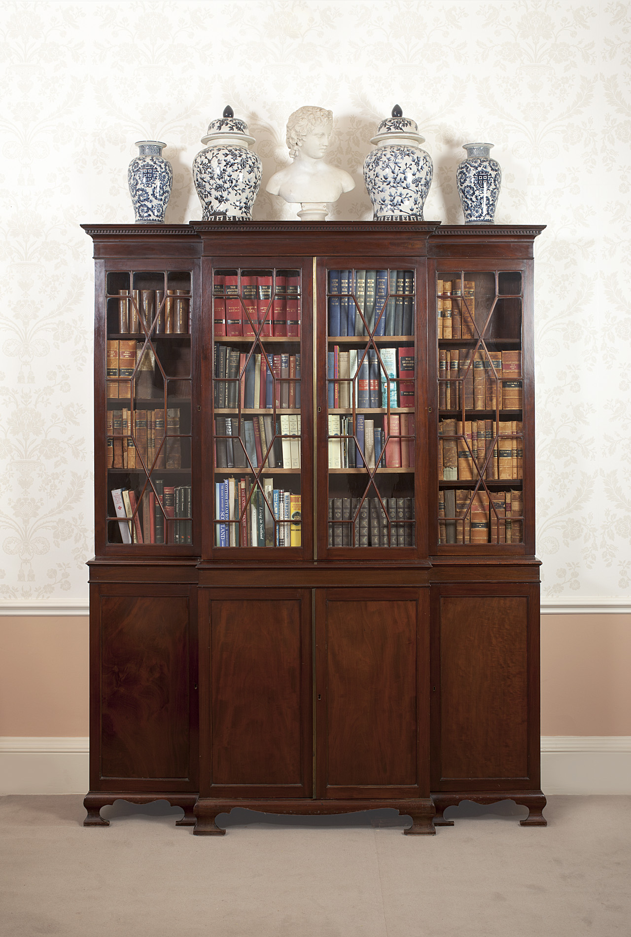 MAHOGANY BREAKFRONT BOOKCASE