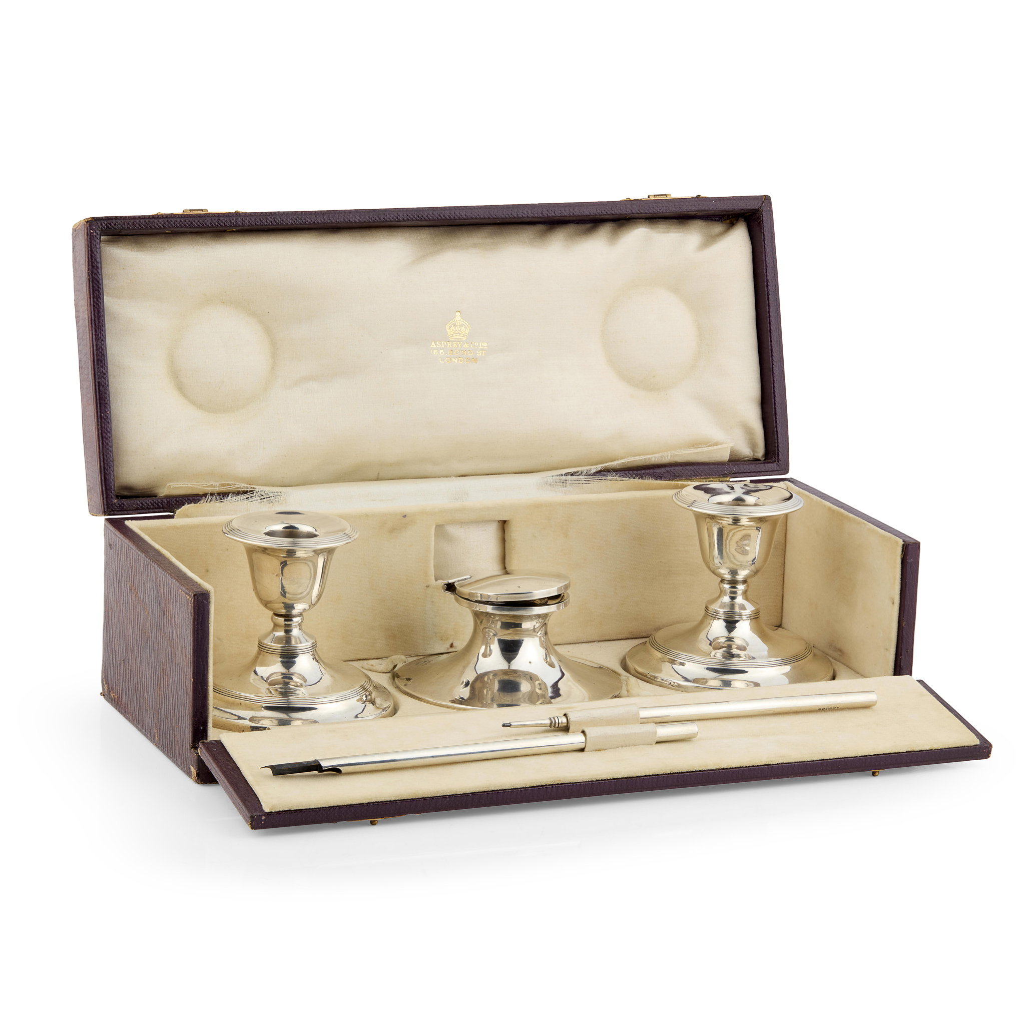 A LATE EDWARDIAN CASED DESK SET