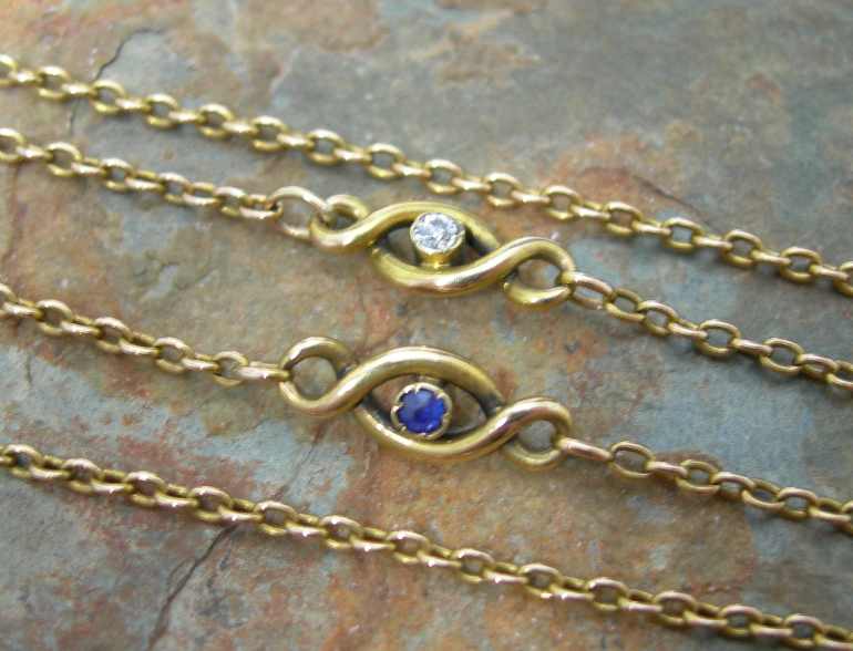 A Victorian gold long chain,
