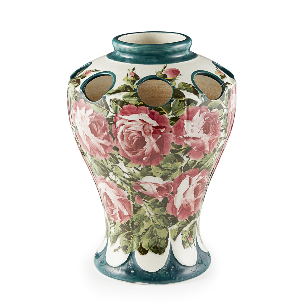 A WEMYSS WARE KENMORE VASE