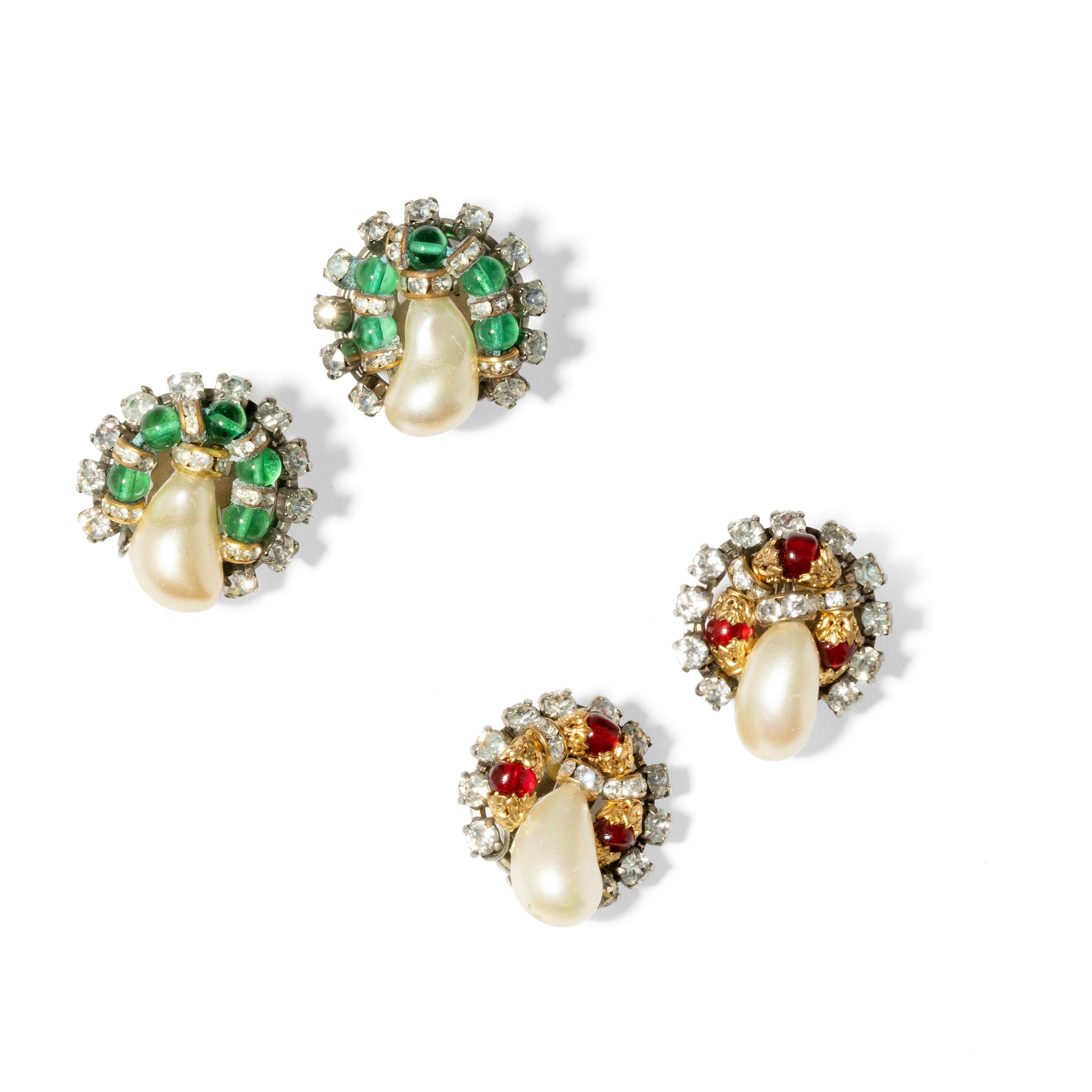 Chanel: Two pairs of earrings