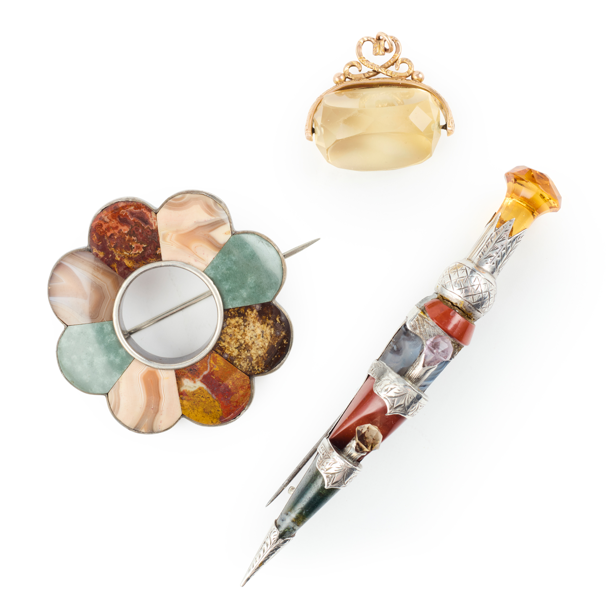 A SCOTTISH VICTORIAN GEM SET AND HARDSTONE KILT PIN