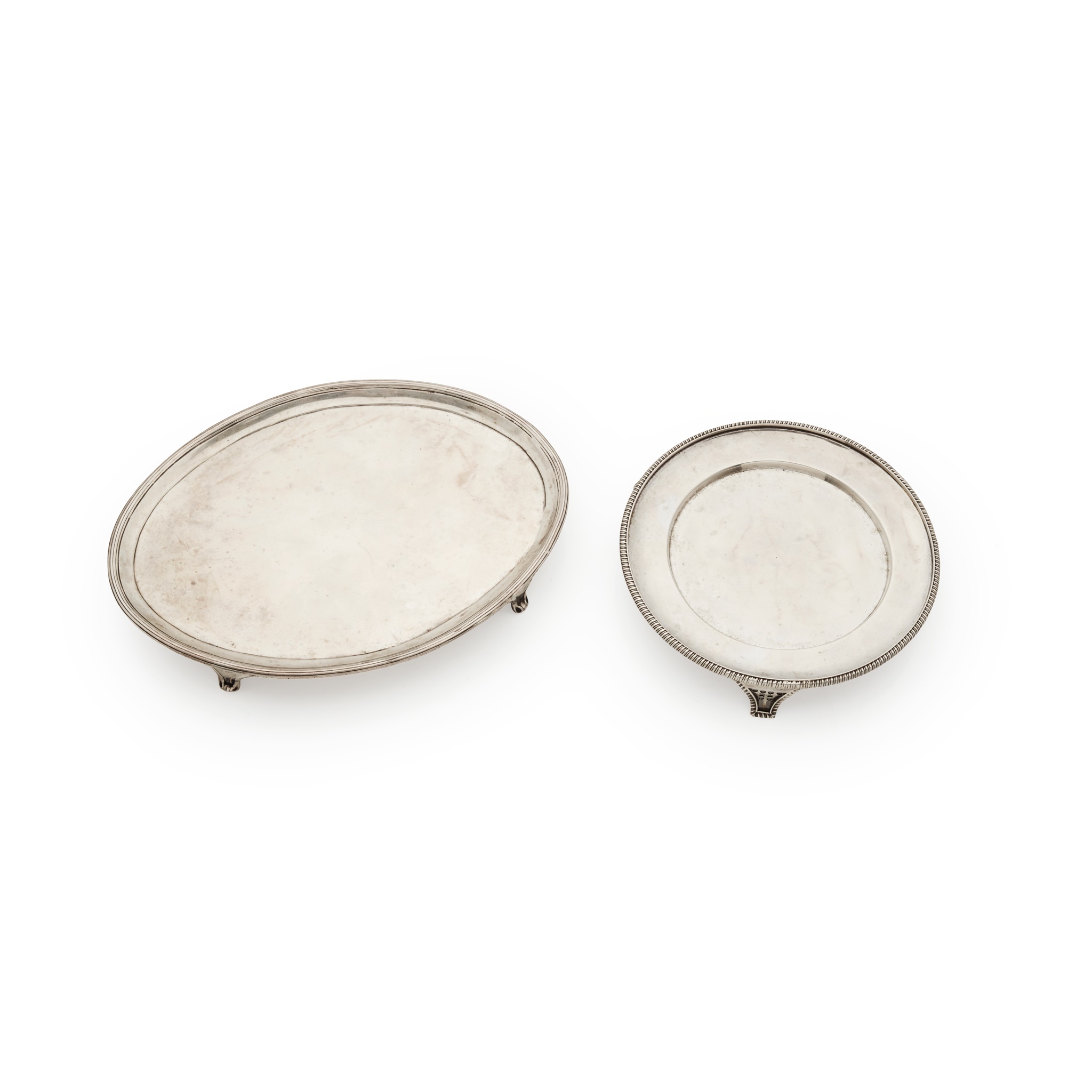 A George III teapot stand