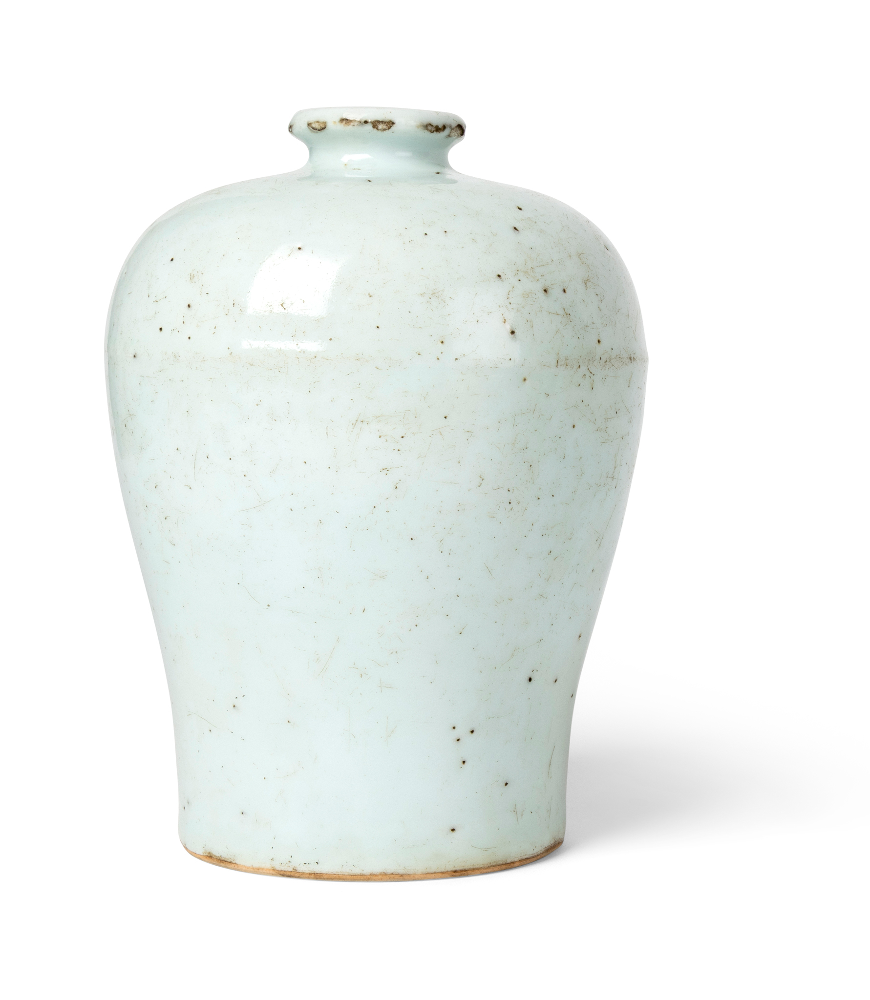 CHINESE WHITE-GLAZED VASE