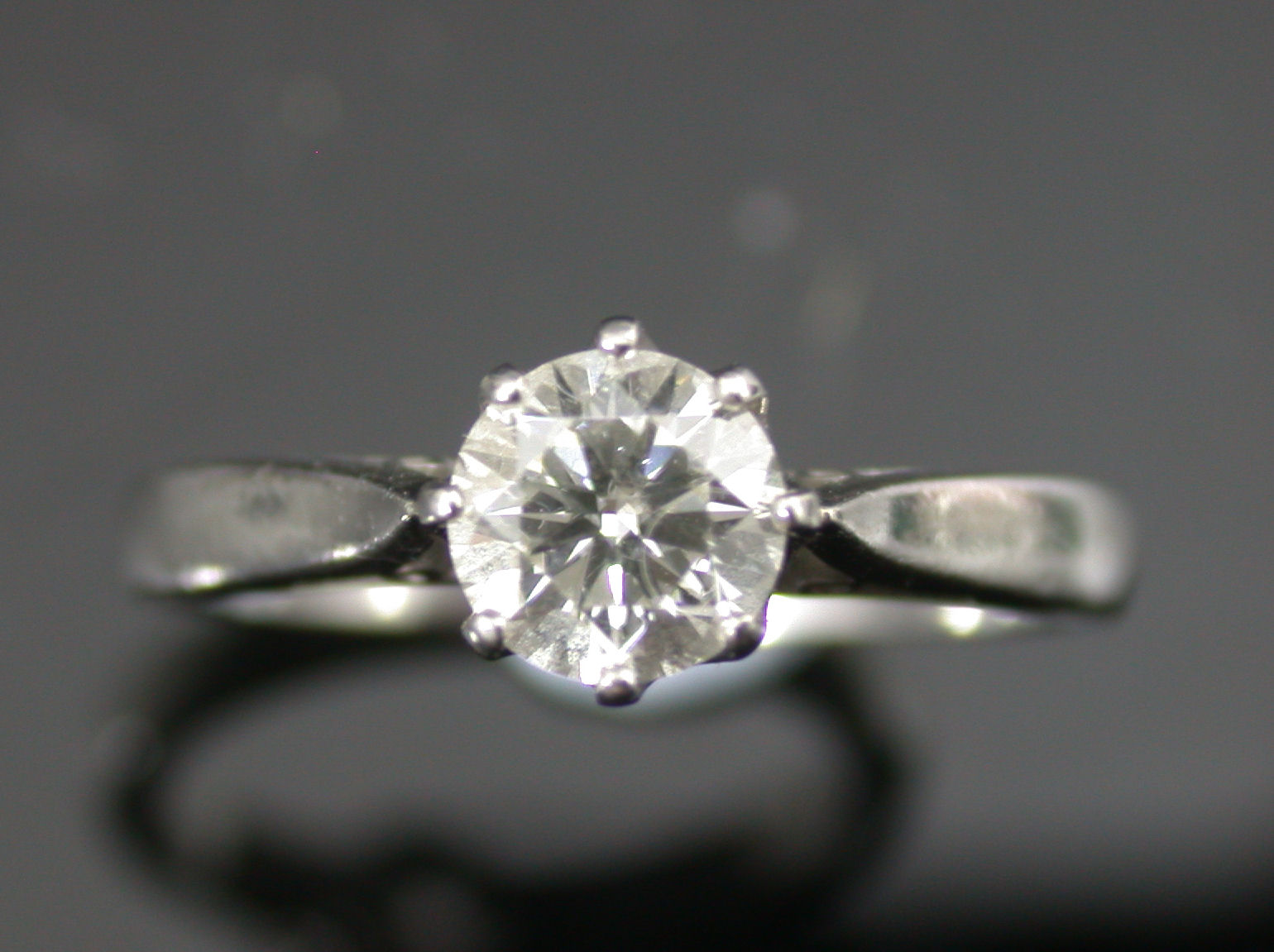 A diamond single stone ring,