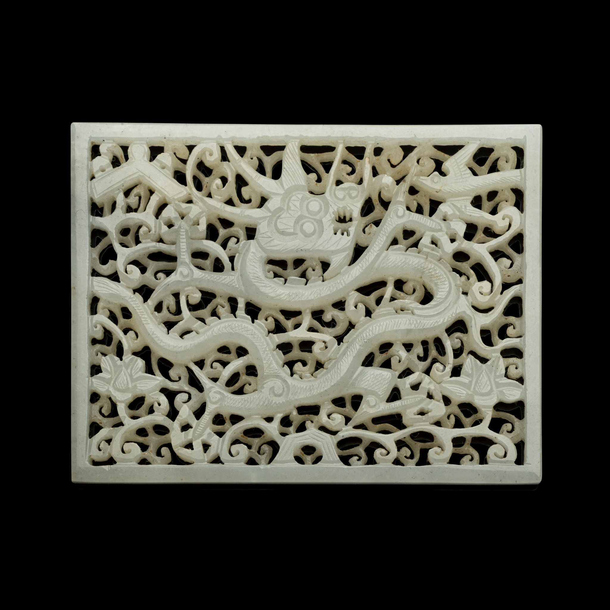 CHINESE WHITE JADE 'DRAGON' BELT PLAQUE