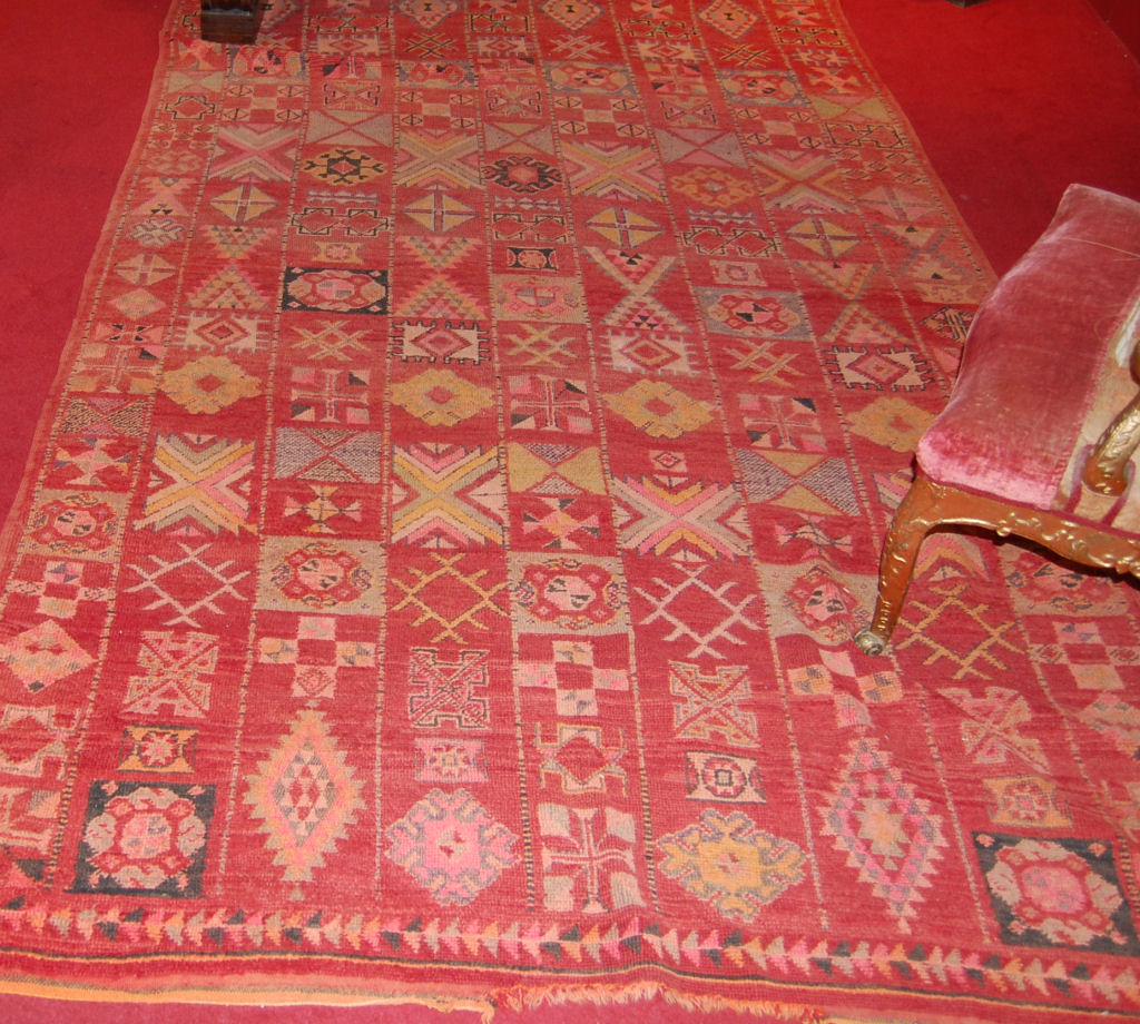 MOROCCAN CARPET