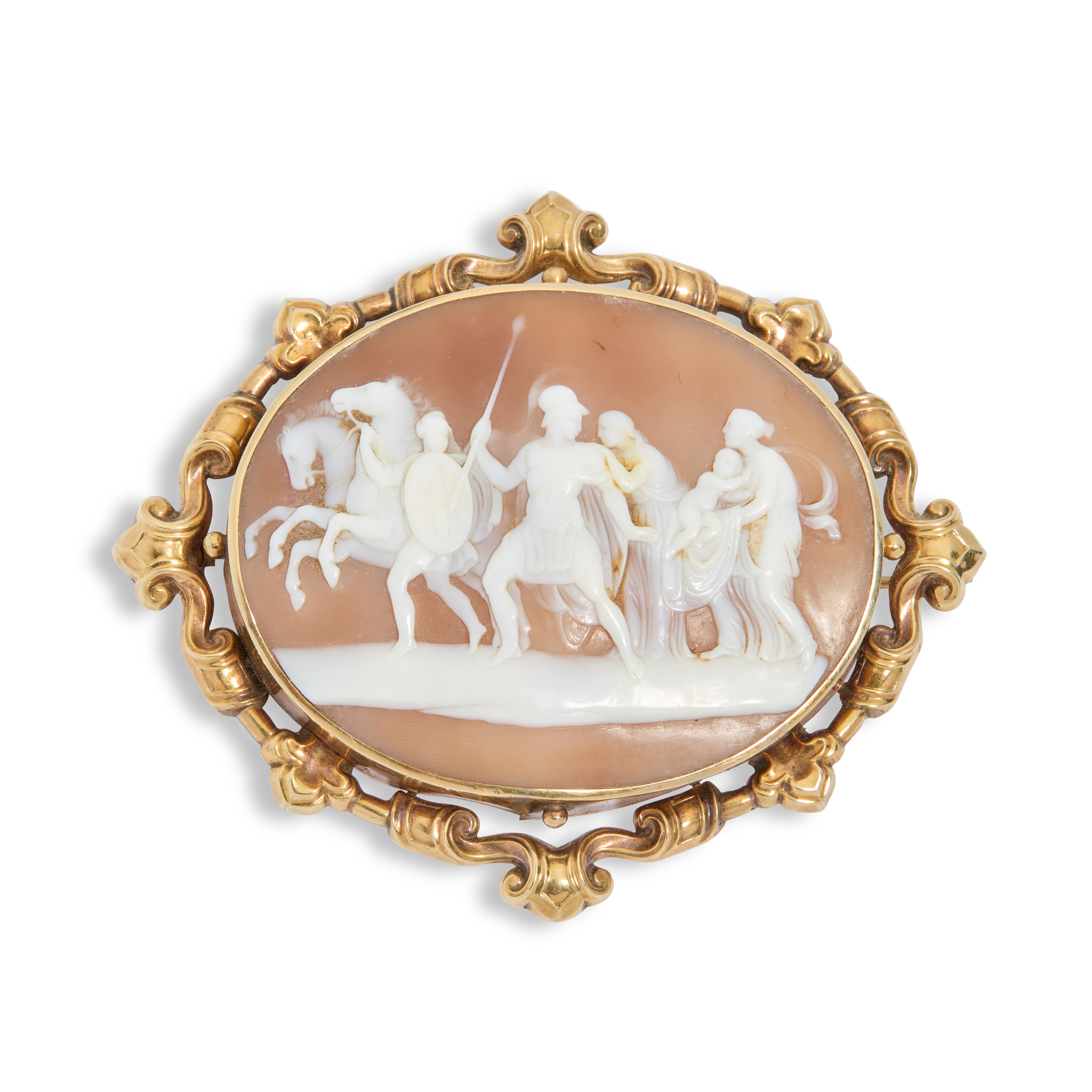 A shell cameo brooch