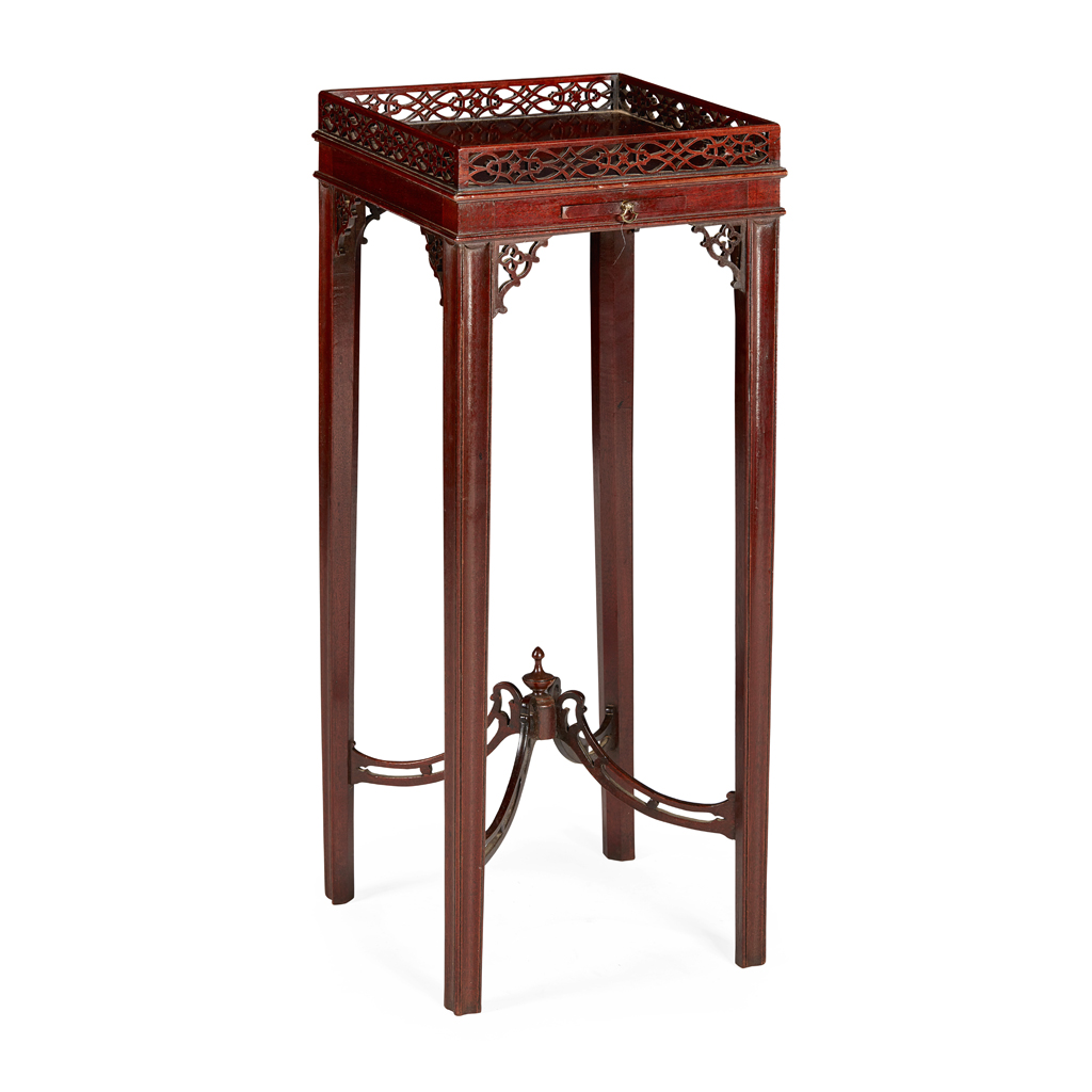GEORGE III MAHOGANY KETTLE STAND