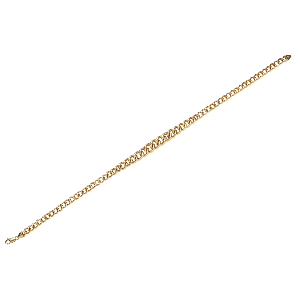 A graduated curb link necklace