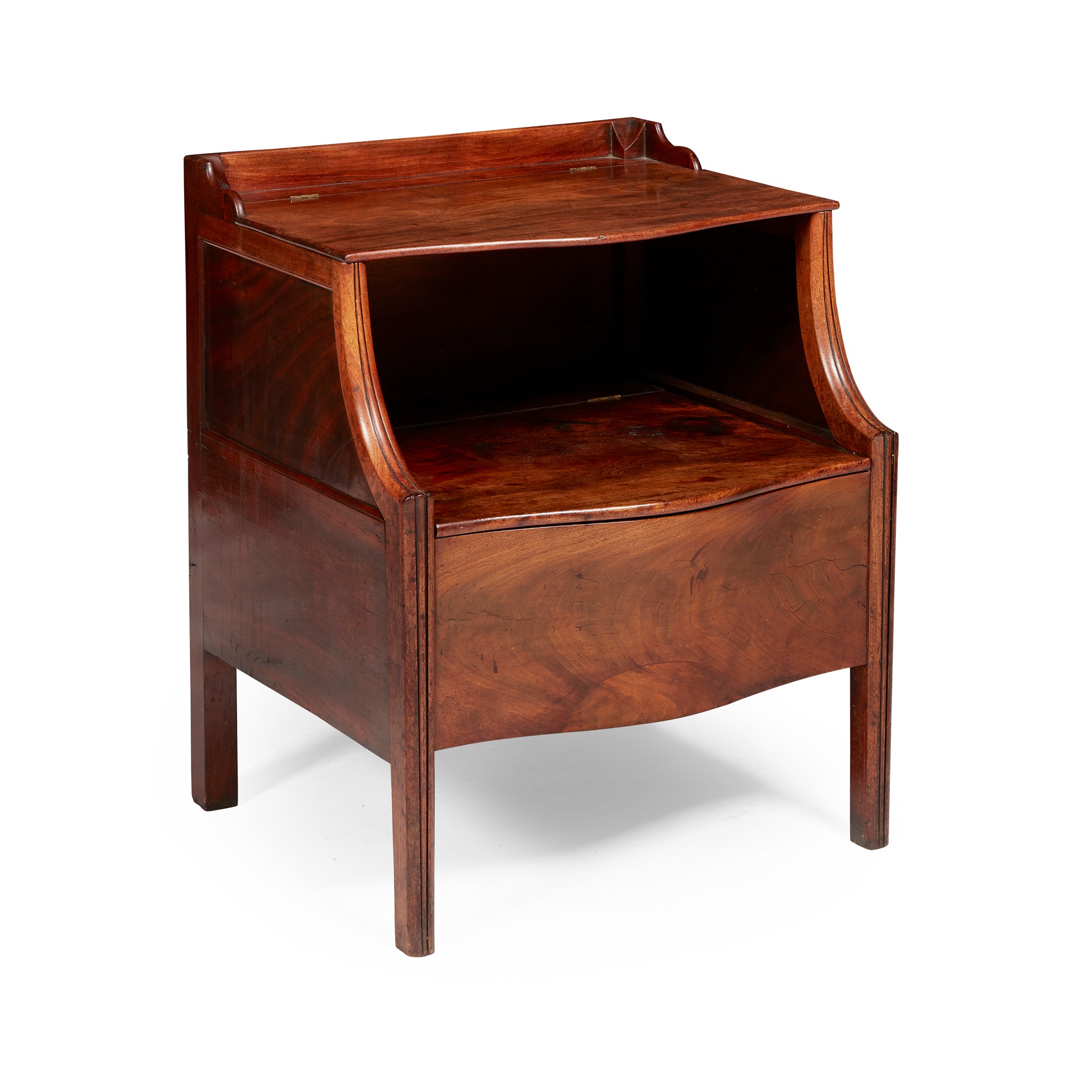 GEORGE III MAHOGANY BEDSIDE COMMODE