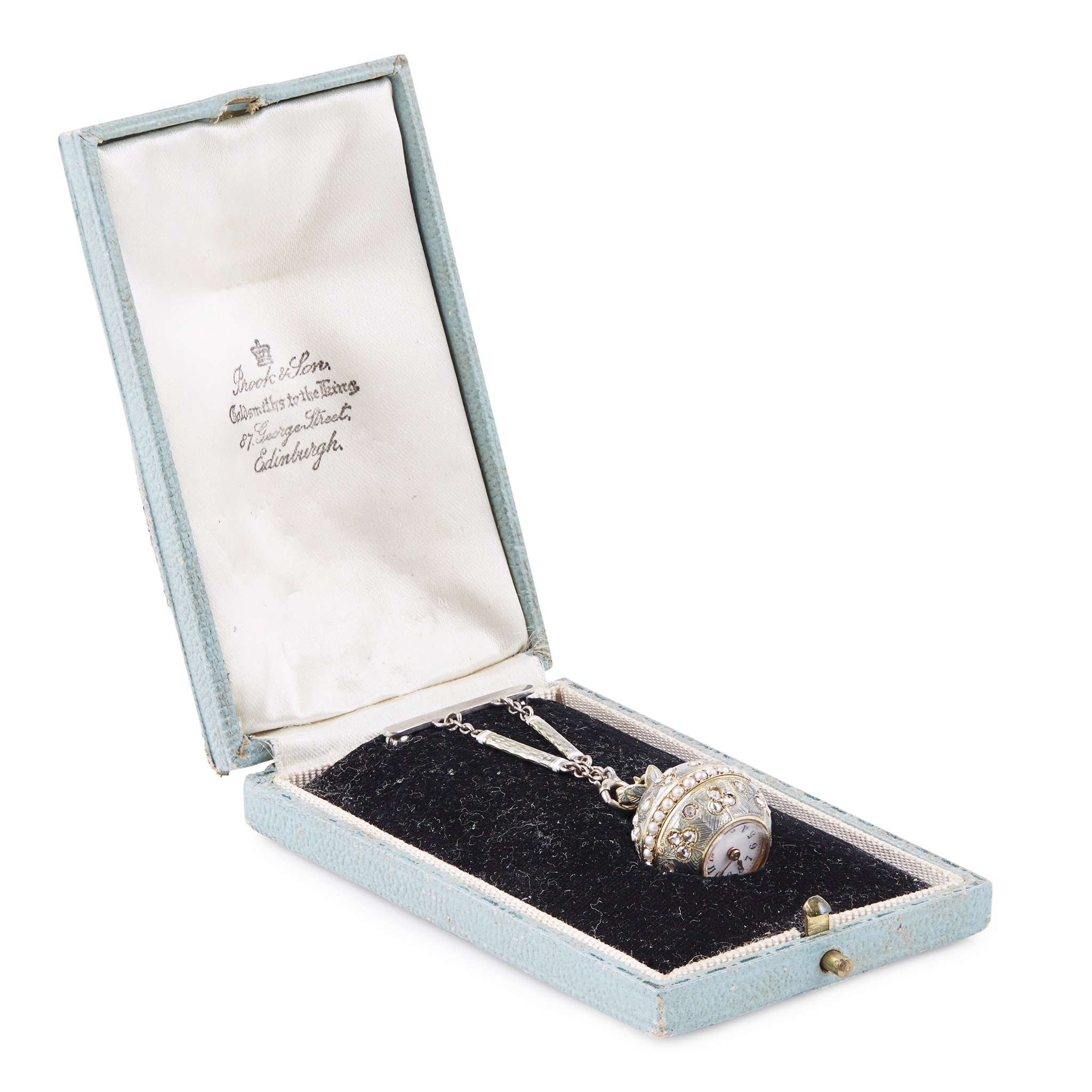 An enamelled pendant watch