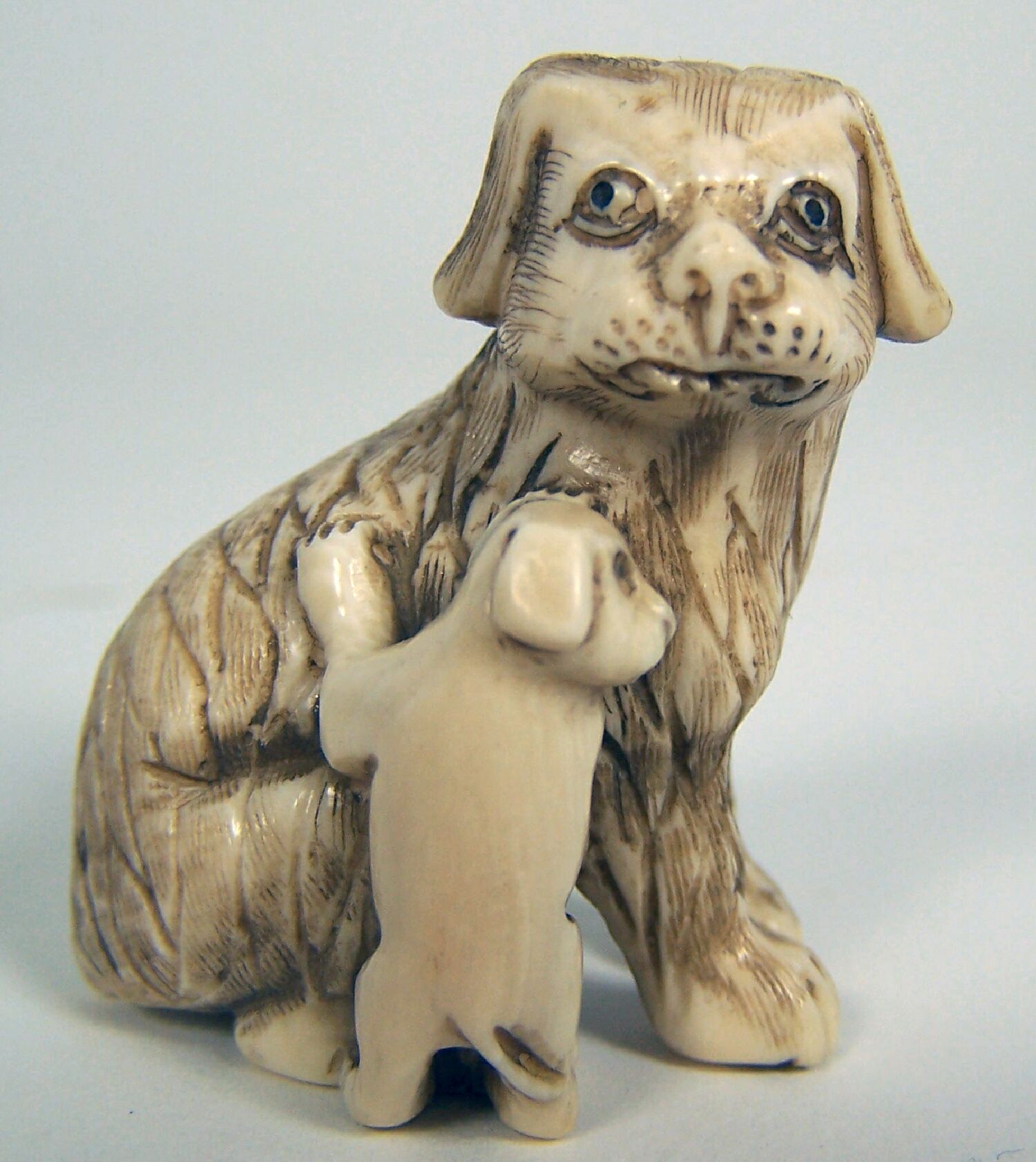 JAPANESE CARVED IVORY OKIMONO