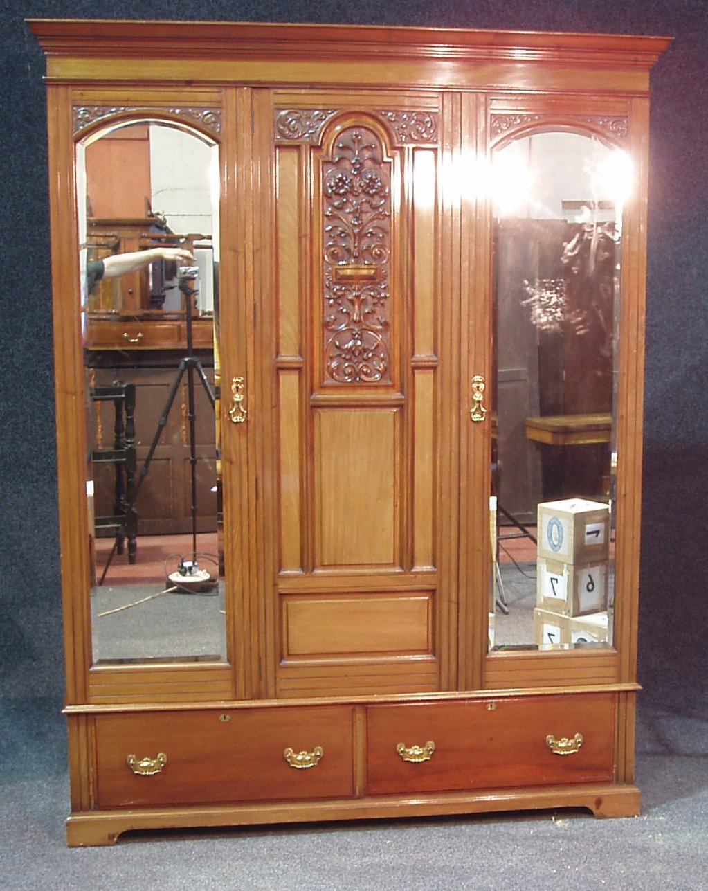 A late Victorian mahogany bedroom suite,