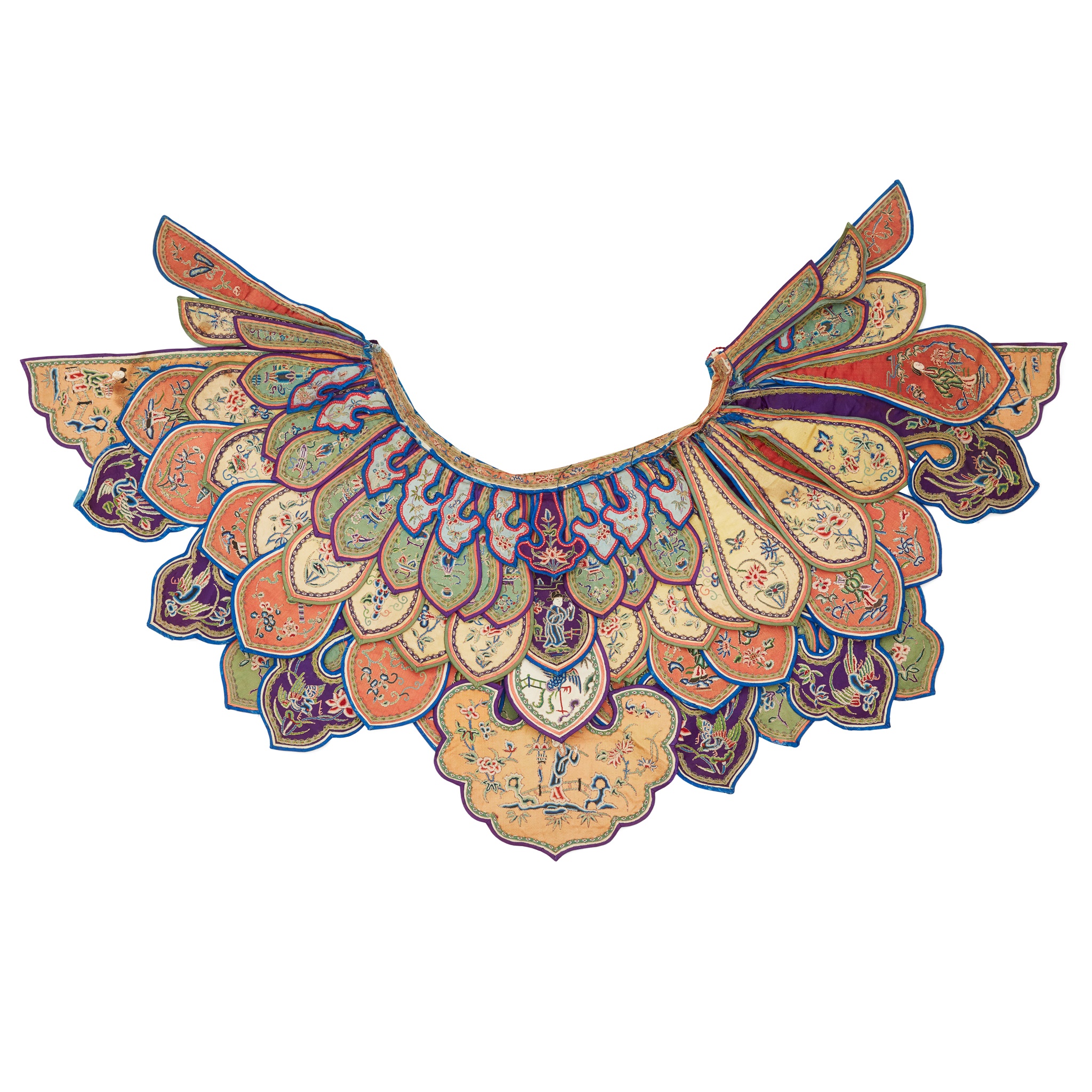 STRAITS CHINESE CLOUD COLLAR