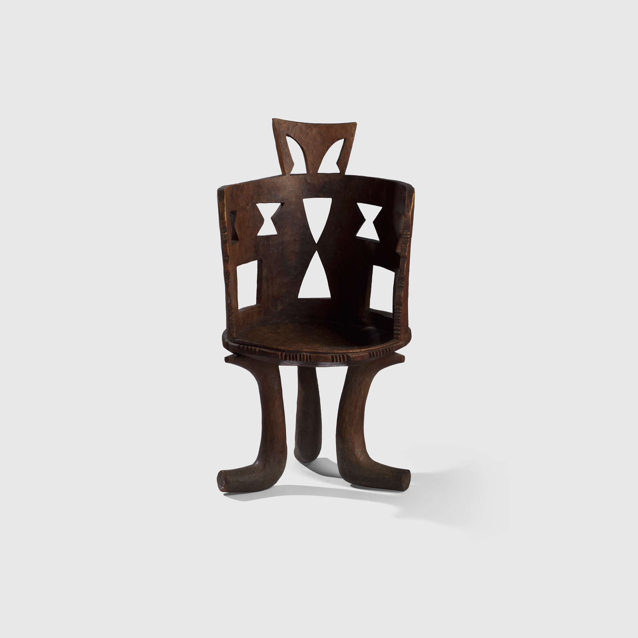 OROMO CHAIR